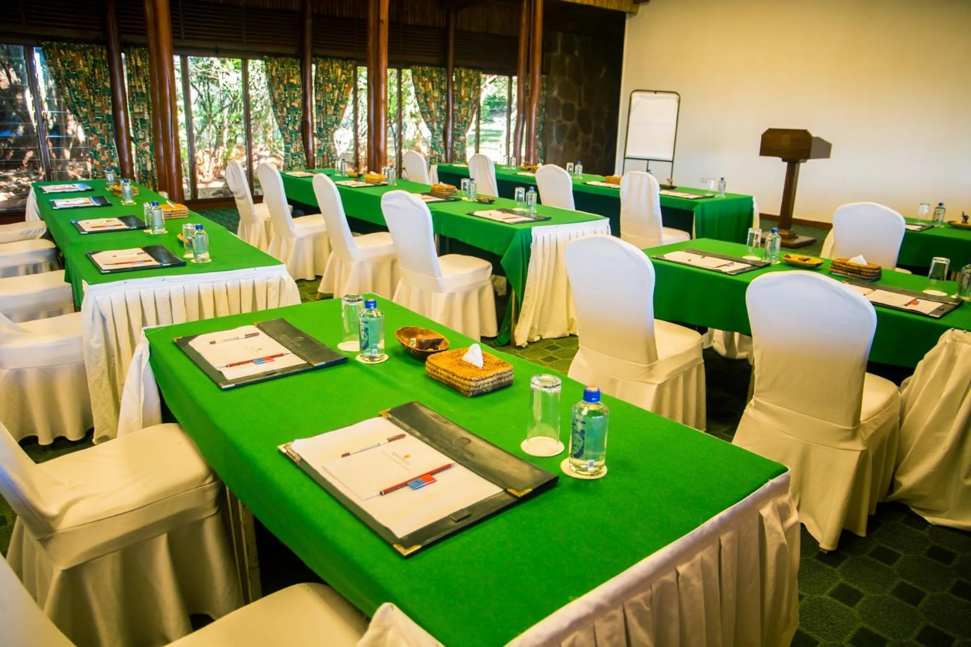 Meeting/conference room in Kilaguni Serena Safari Lodge