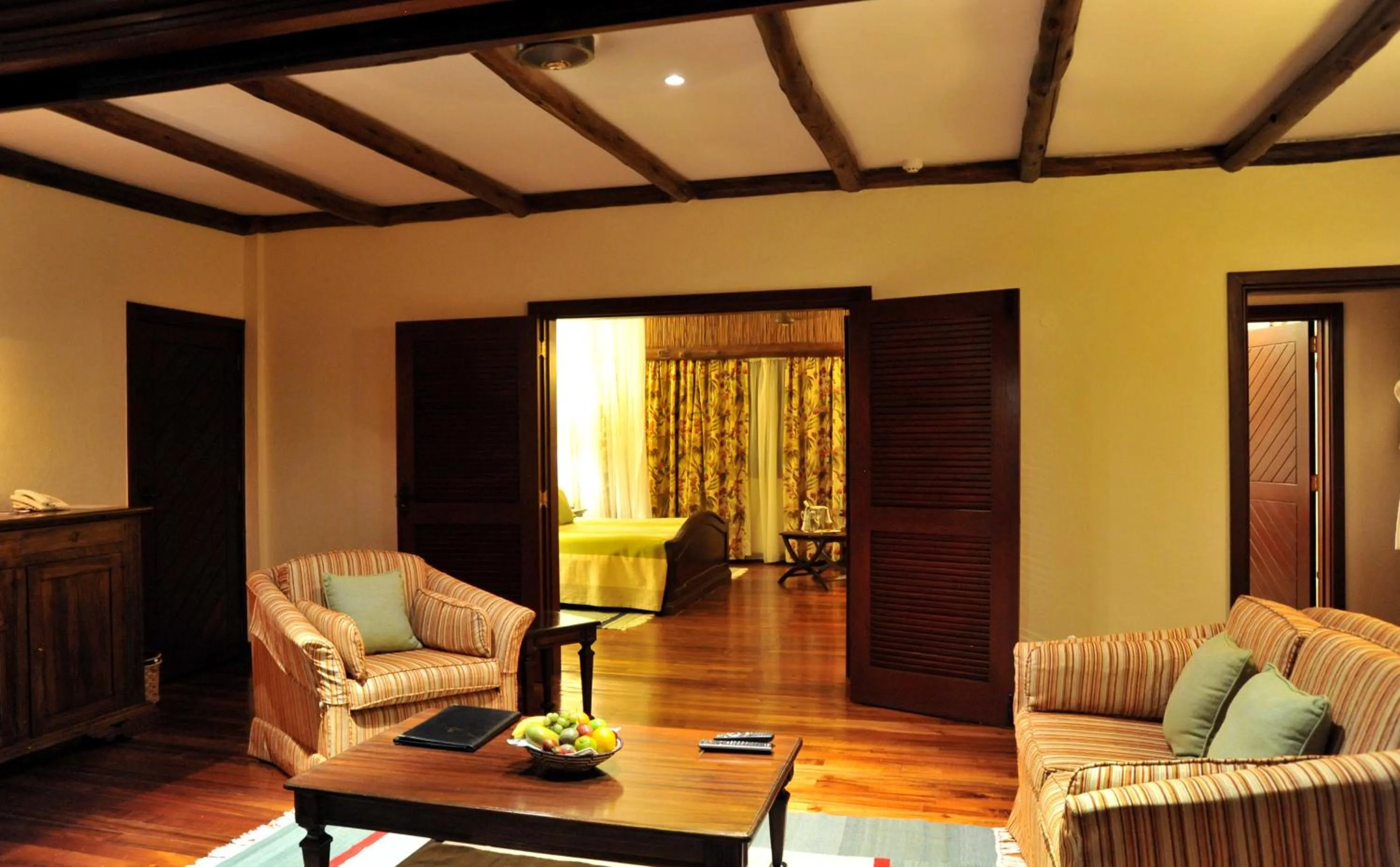 Bedroom in Kilaguni Serena Safari Lodge