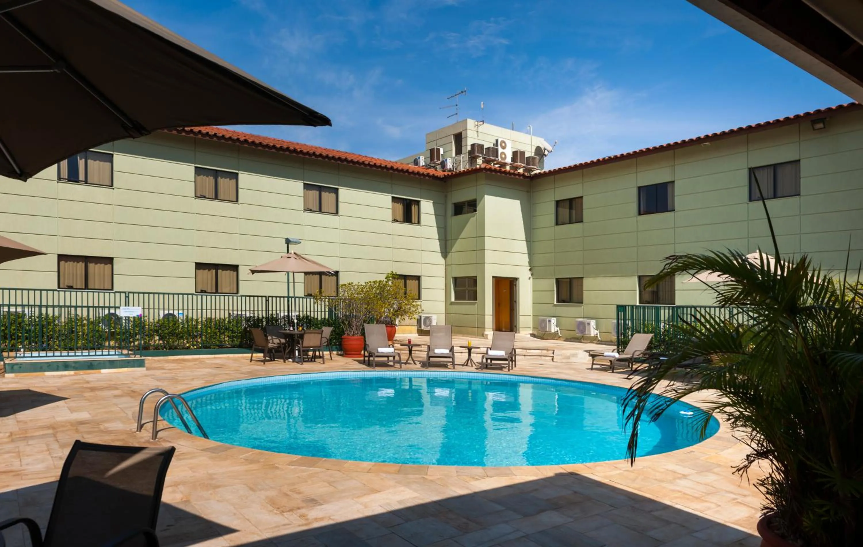 Swimming pool in Matiz Jaguariúna