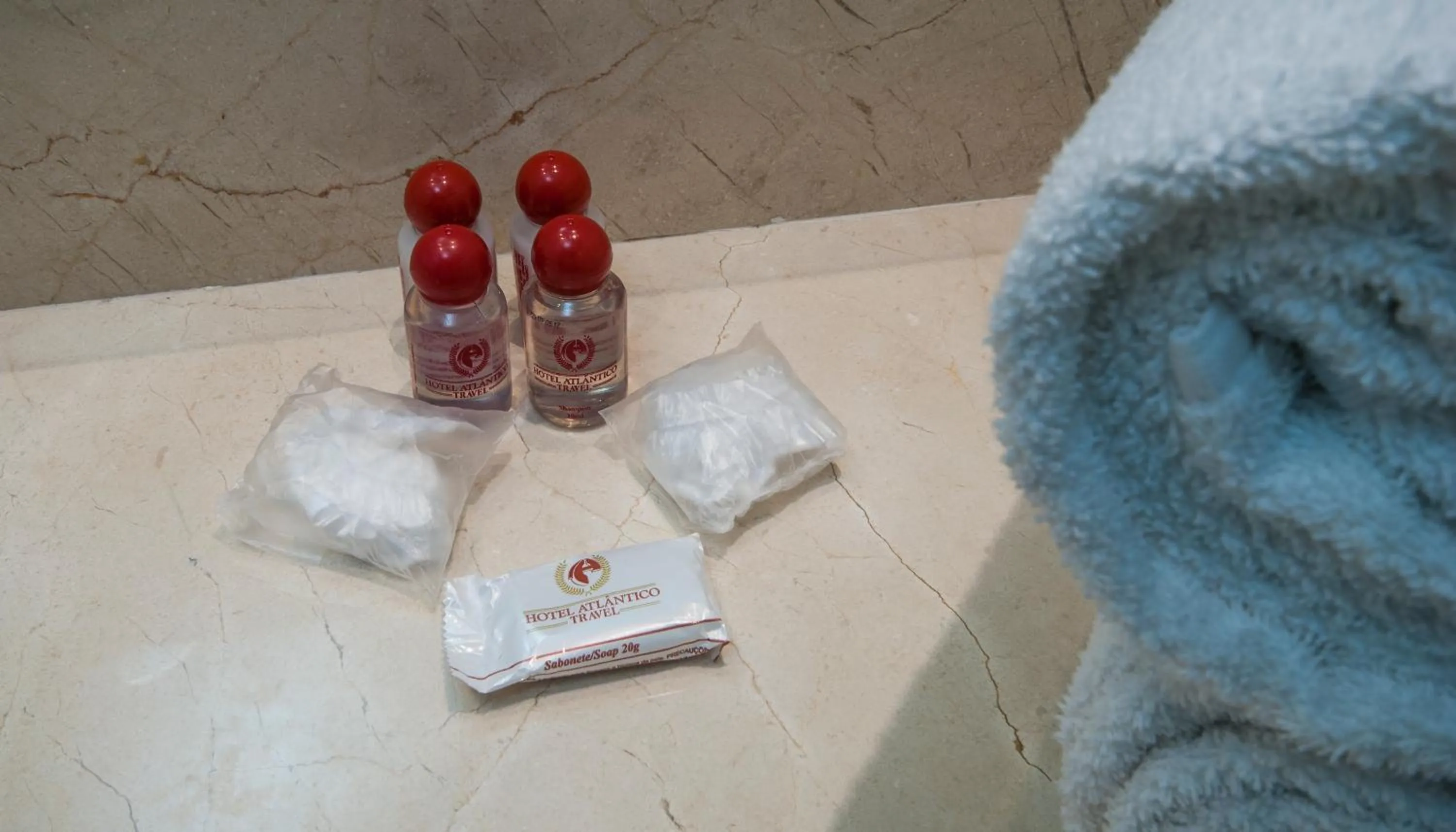 Bathroom in Hotel Atlântico Travel Copacabana