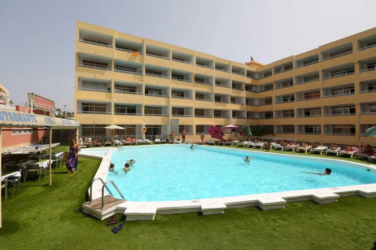 Day in Apartamentos Amazonas