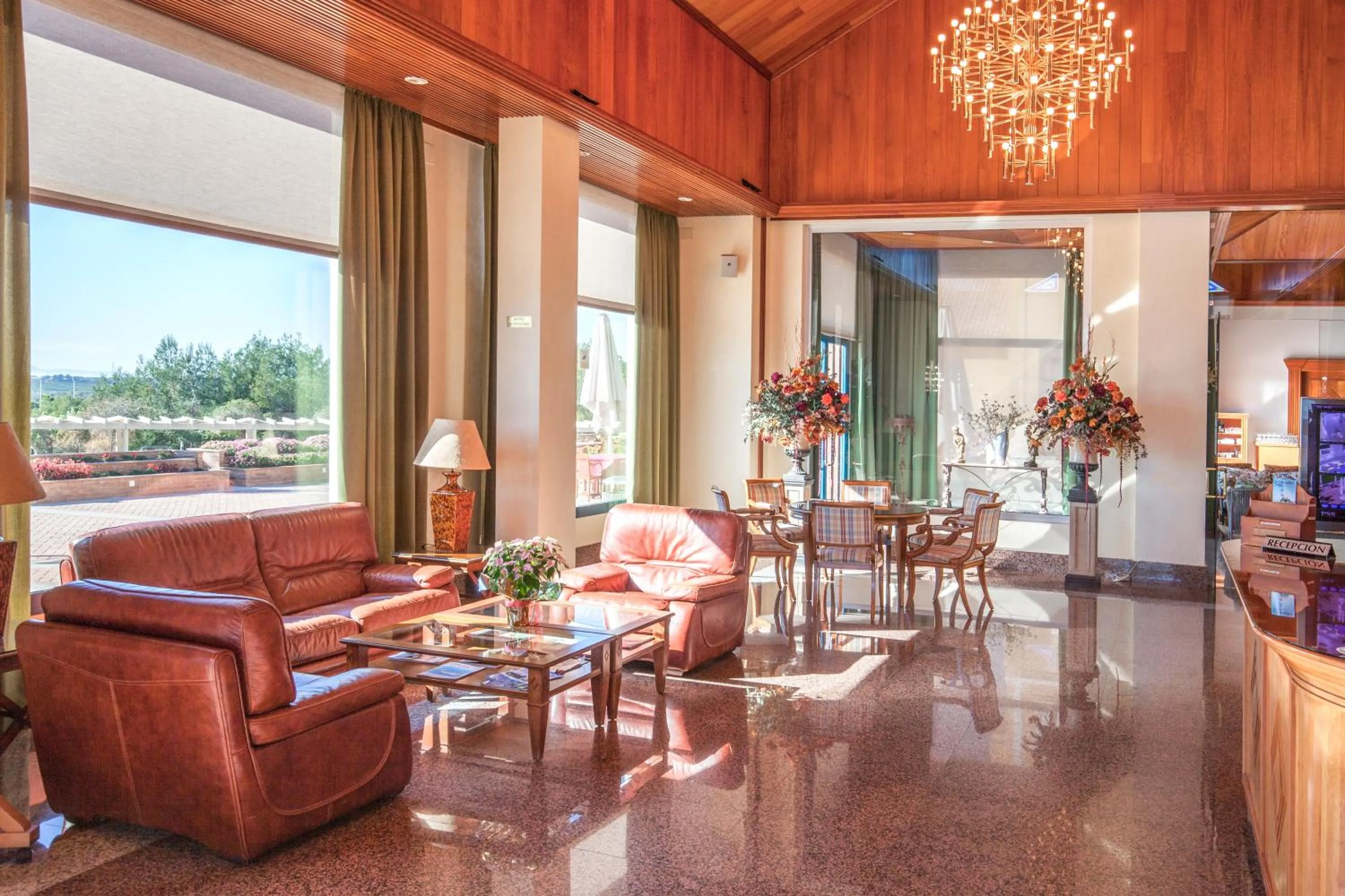 Lobby or reception in Hotel Golf Campoamor