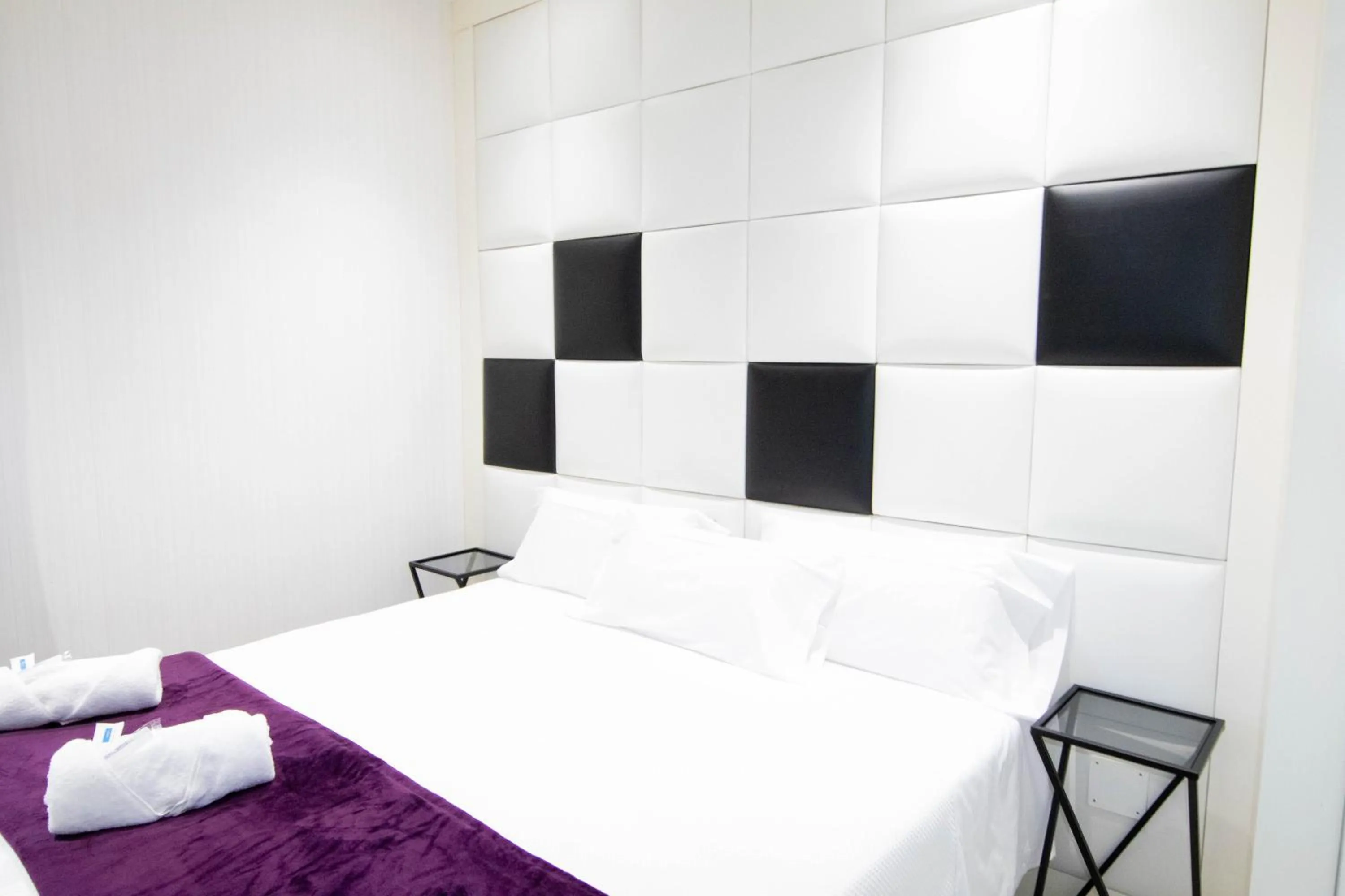 Bed in Hoteles Urbanos N Avenida de España