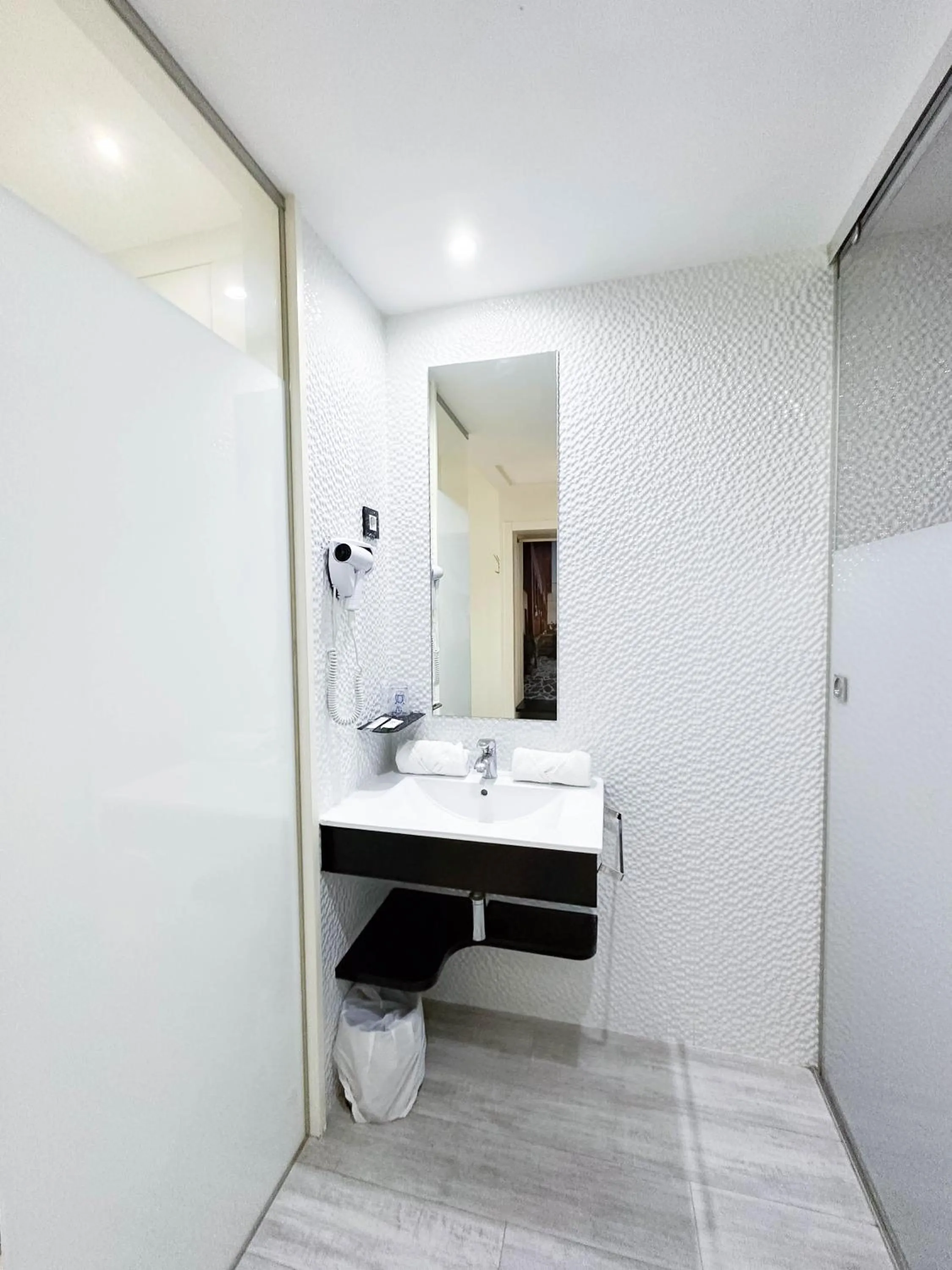 Bed in Hoteles Urbanos N Avenida de España