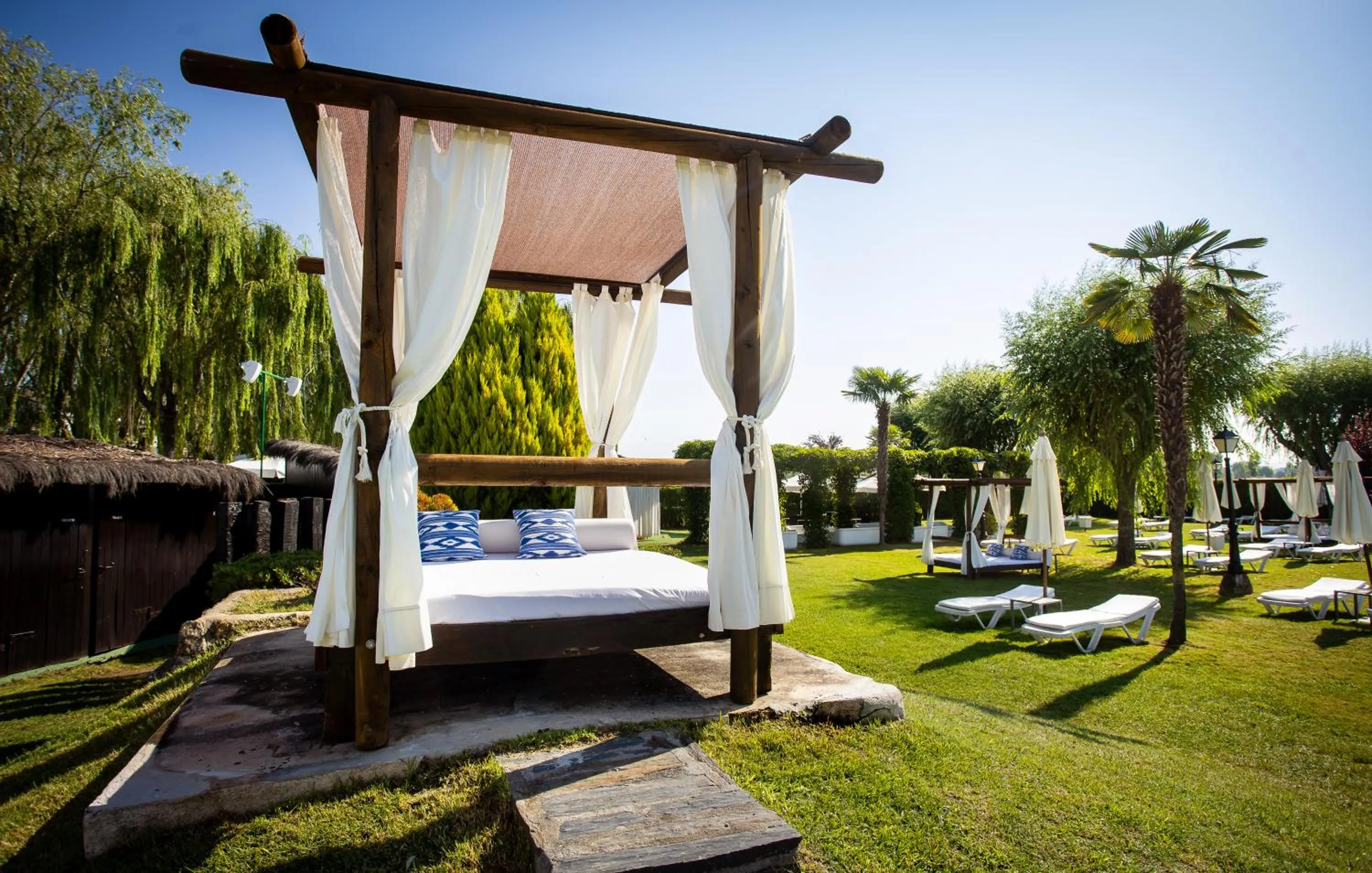 Natural landscape in Hotel Conde Rodrigo II by eme hoteles