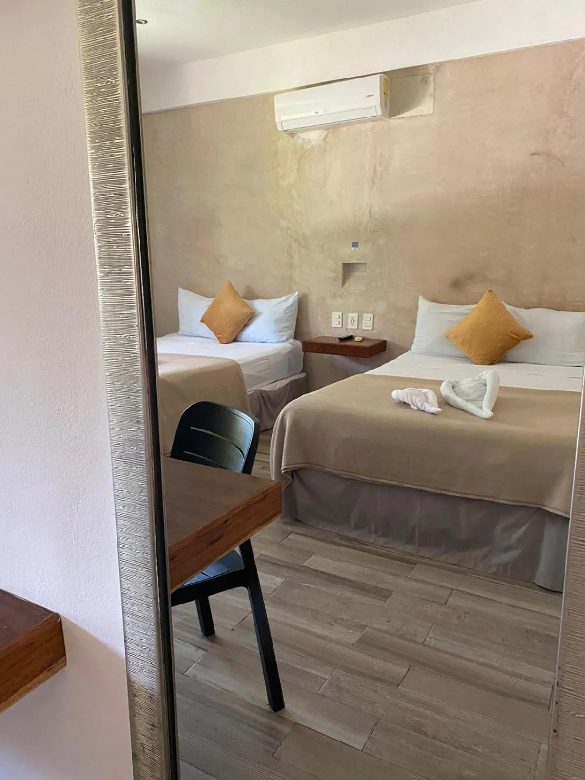 Bedroom, Bed in Hotel Pelecanus Suites Holbox