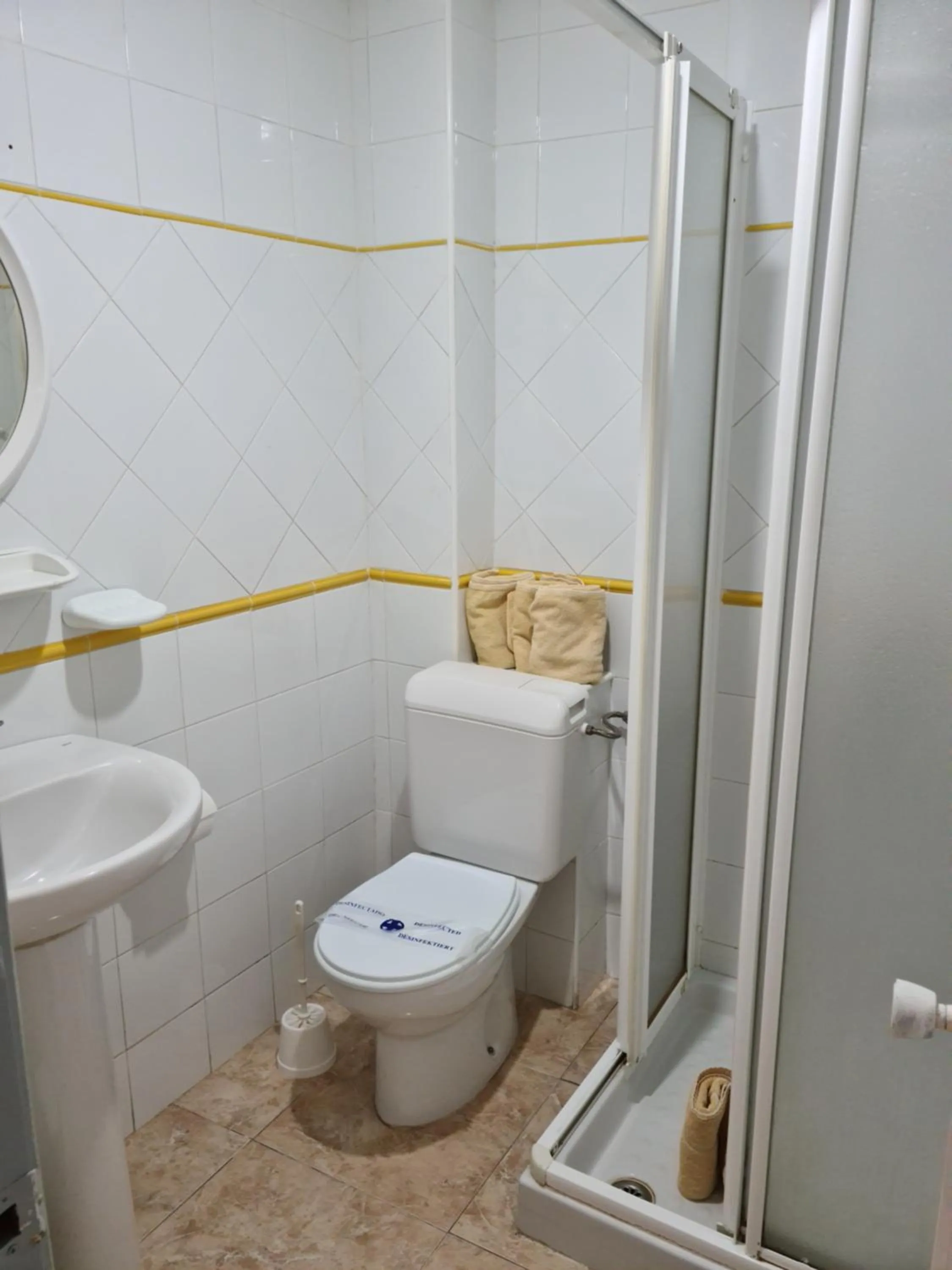 Bathroom in Apartamentos Catalina Park