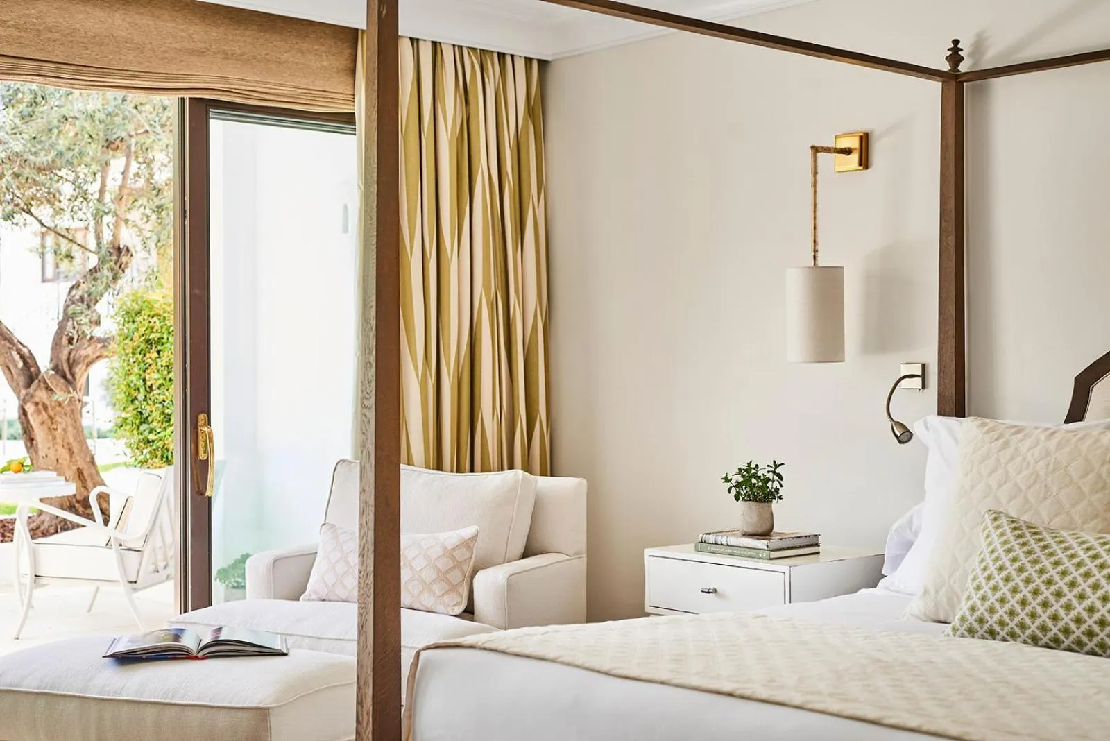 Bedroom, Bed in Marbella Club Hotel · Golf Resort & Spa