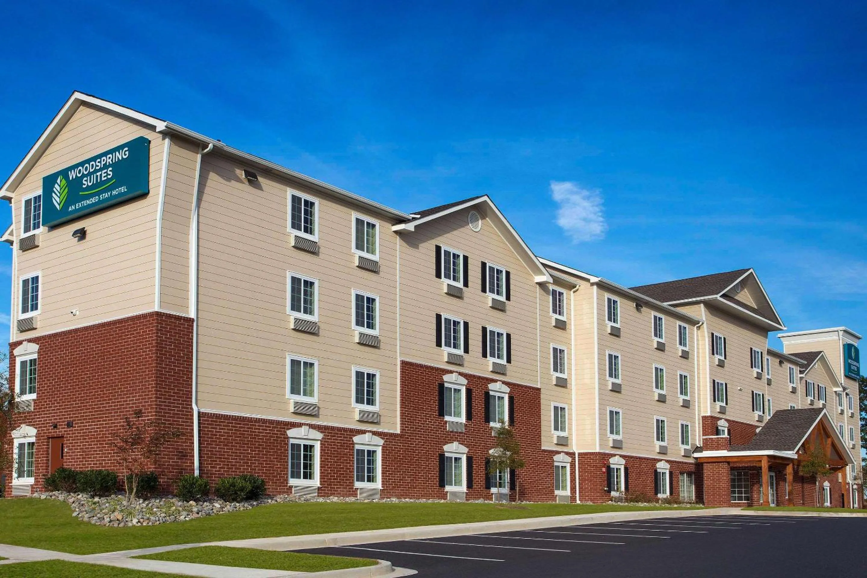 Property building in WoodSpring Suites Baltimore White Marsh - Nottingham