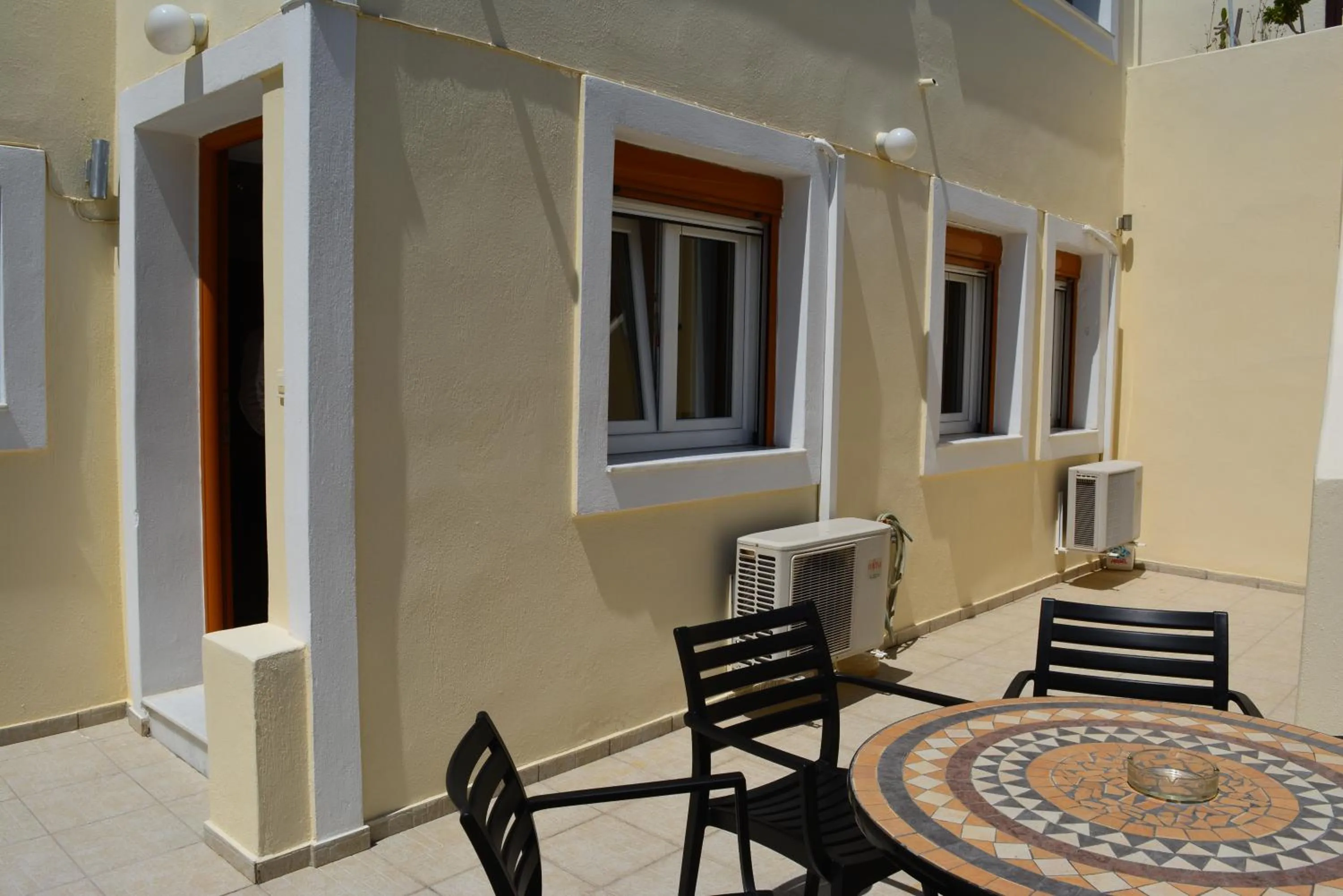 Patio in Anemomilos Suites