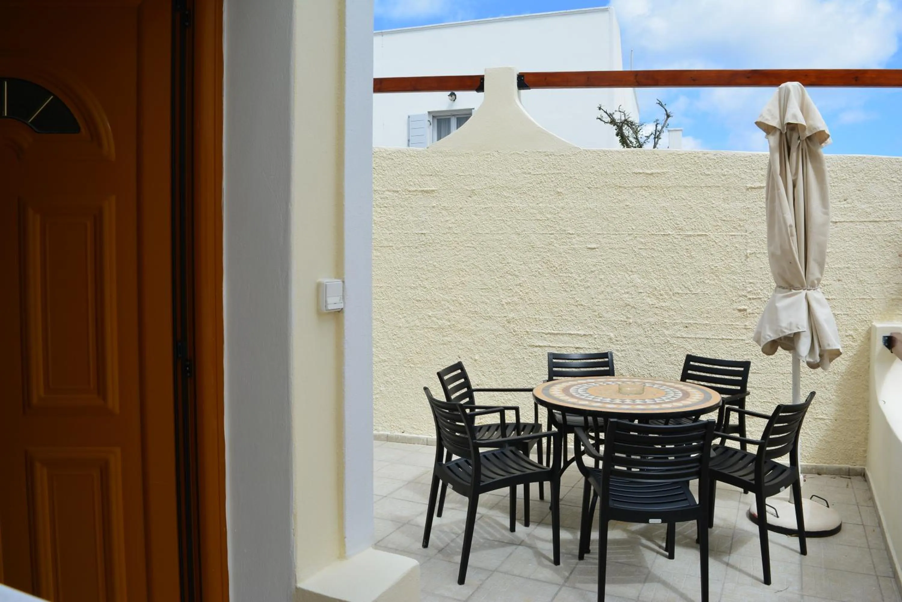 Patio in Anemomilos Suites