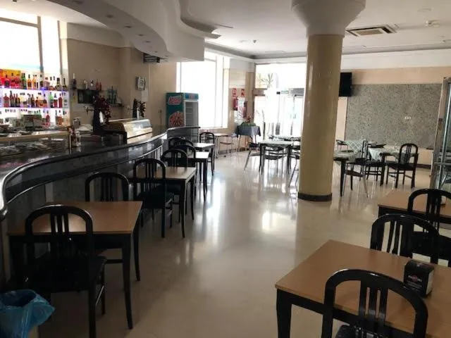 Lounge or bar in Hotel Ciudad de Fuenlabrada