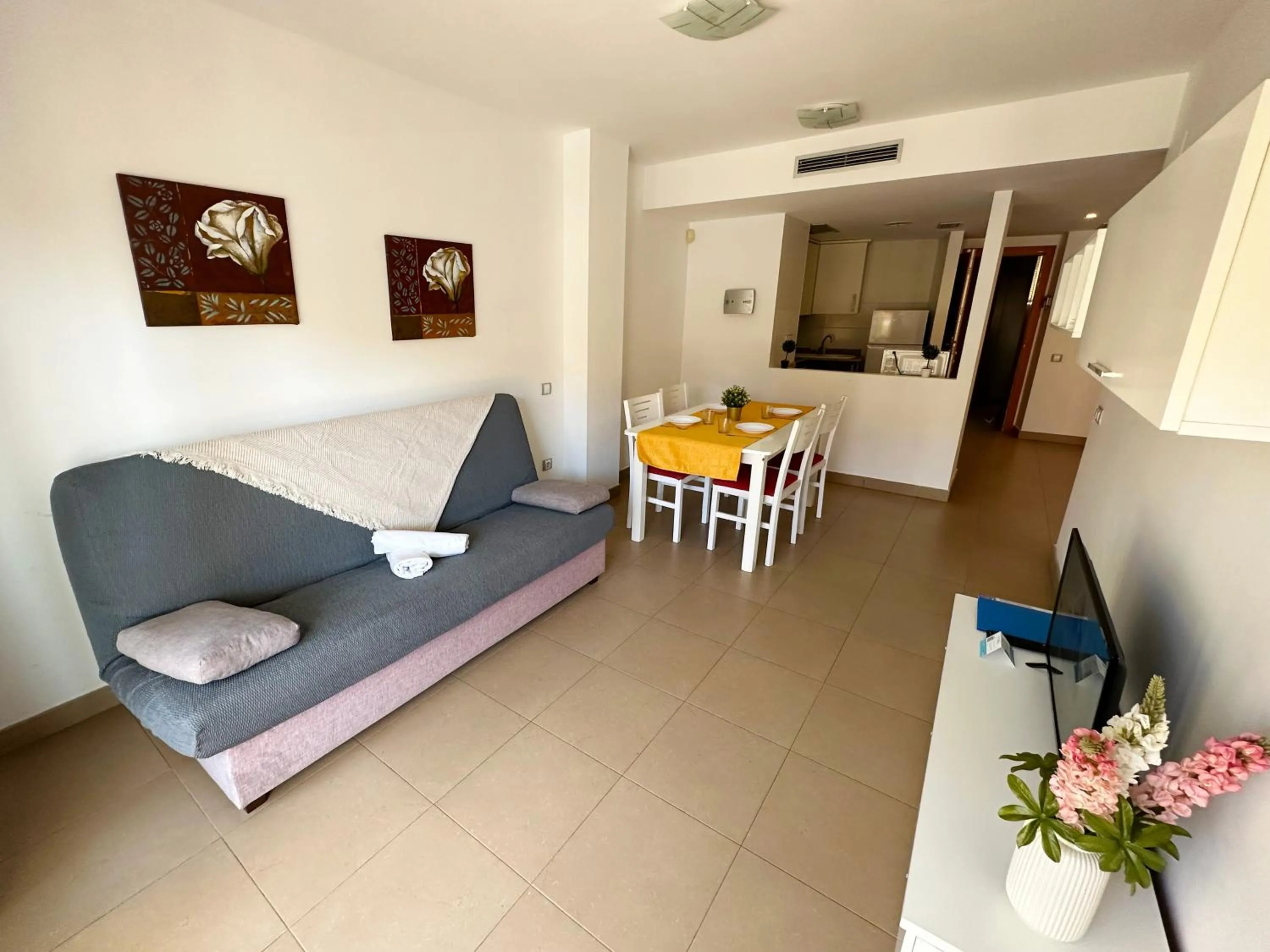 Kitchen or kitchenette in Apartamentos Alcocebre Suites 3000