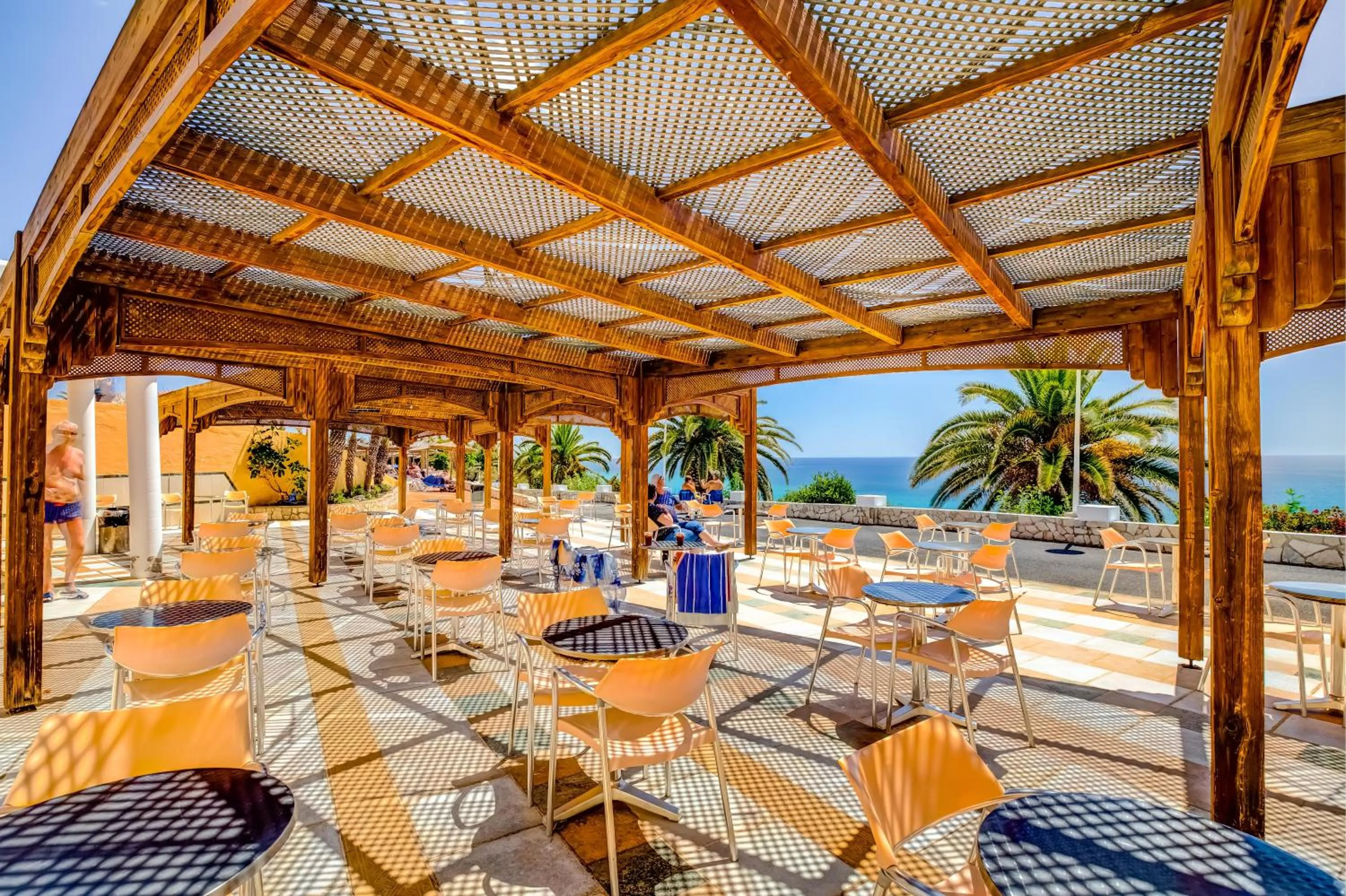 Lounge or bar in SBH Club Paraiso Playa