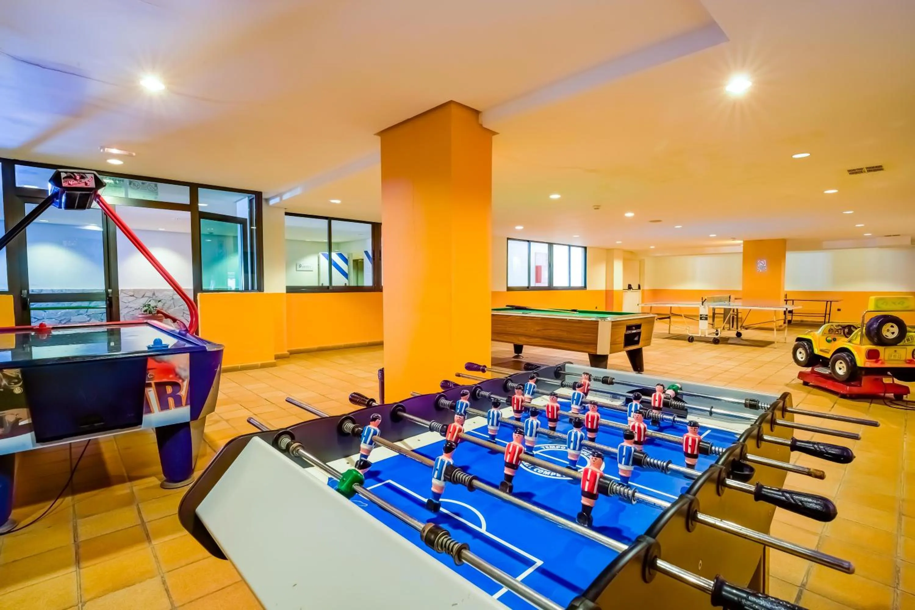 Billiard in SBH Club Paraiso Playa