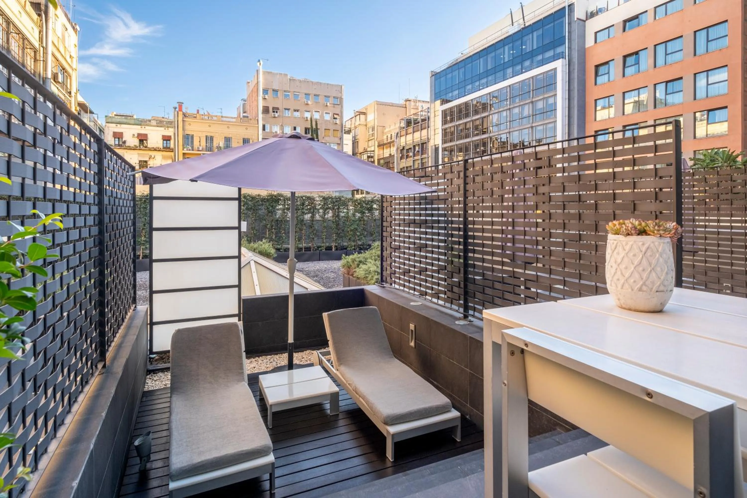 Balcony/Terrace in Sixtytwo Hotel