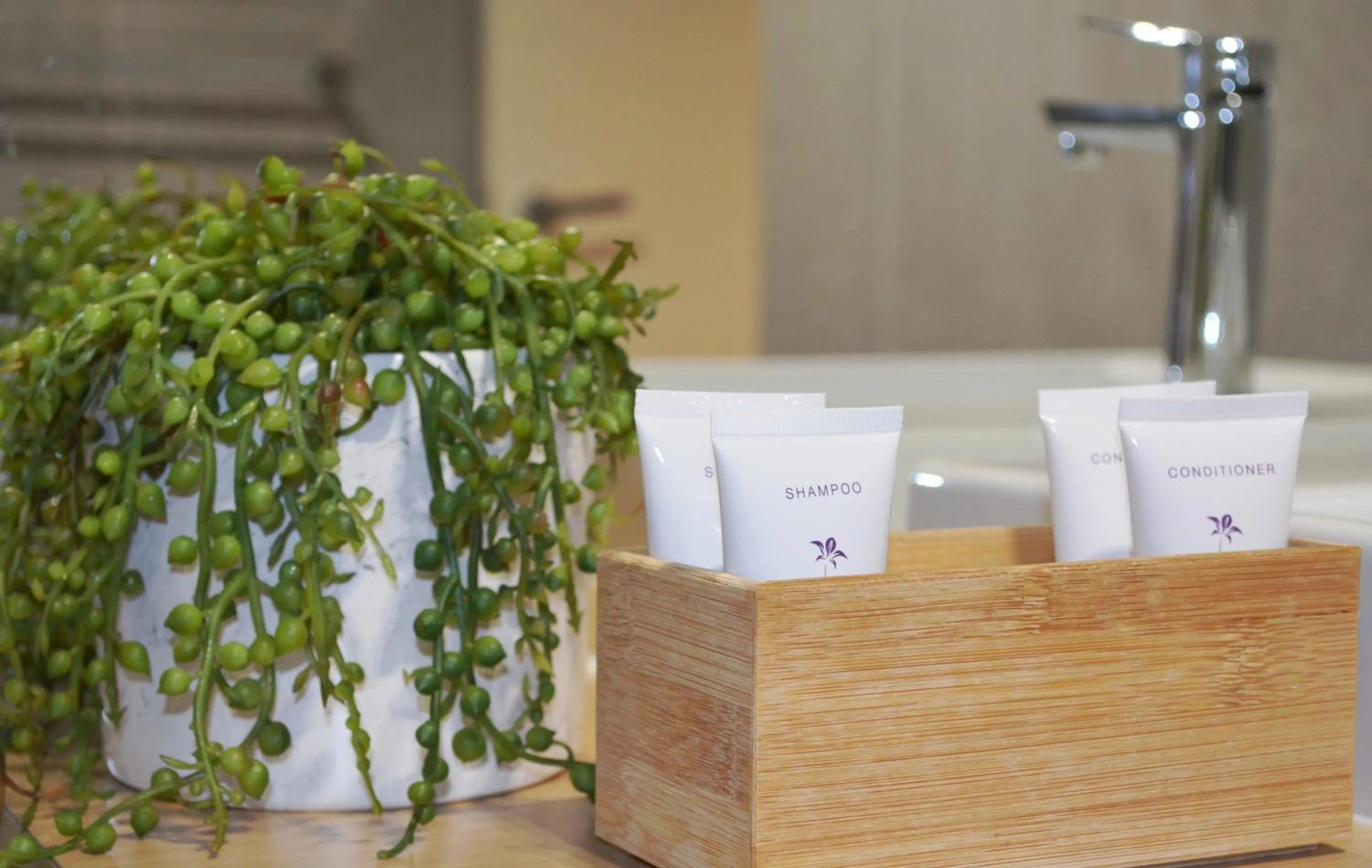 Bathroom in Kangaroo Bay Apartments