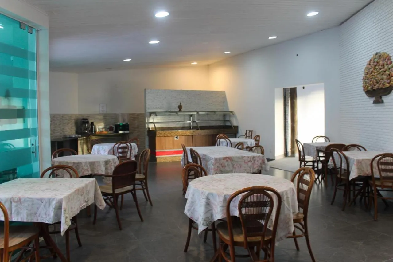 Farol de Itapuã Praia Hotel