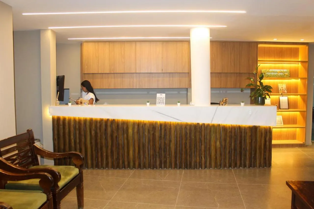 Farol de Itapuã Praia Hotel