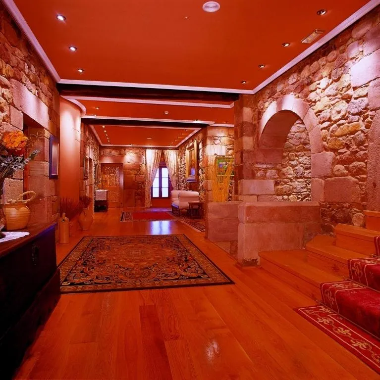 Decorative detail in Hotel Palacio Guevara