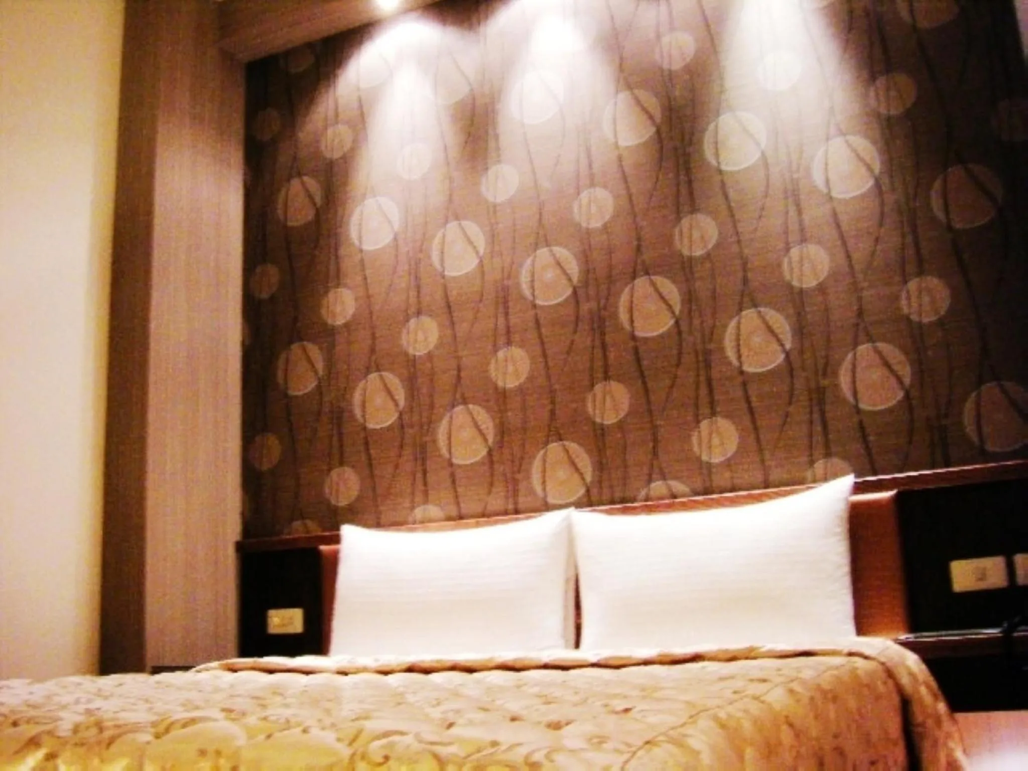 Bed in Baseball Hotel