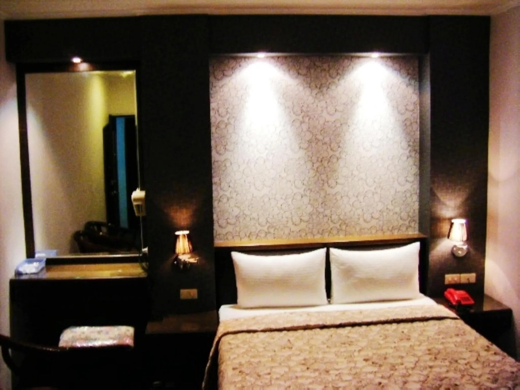 Bed in Baseball Hotel