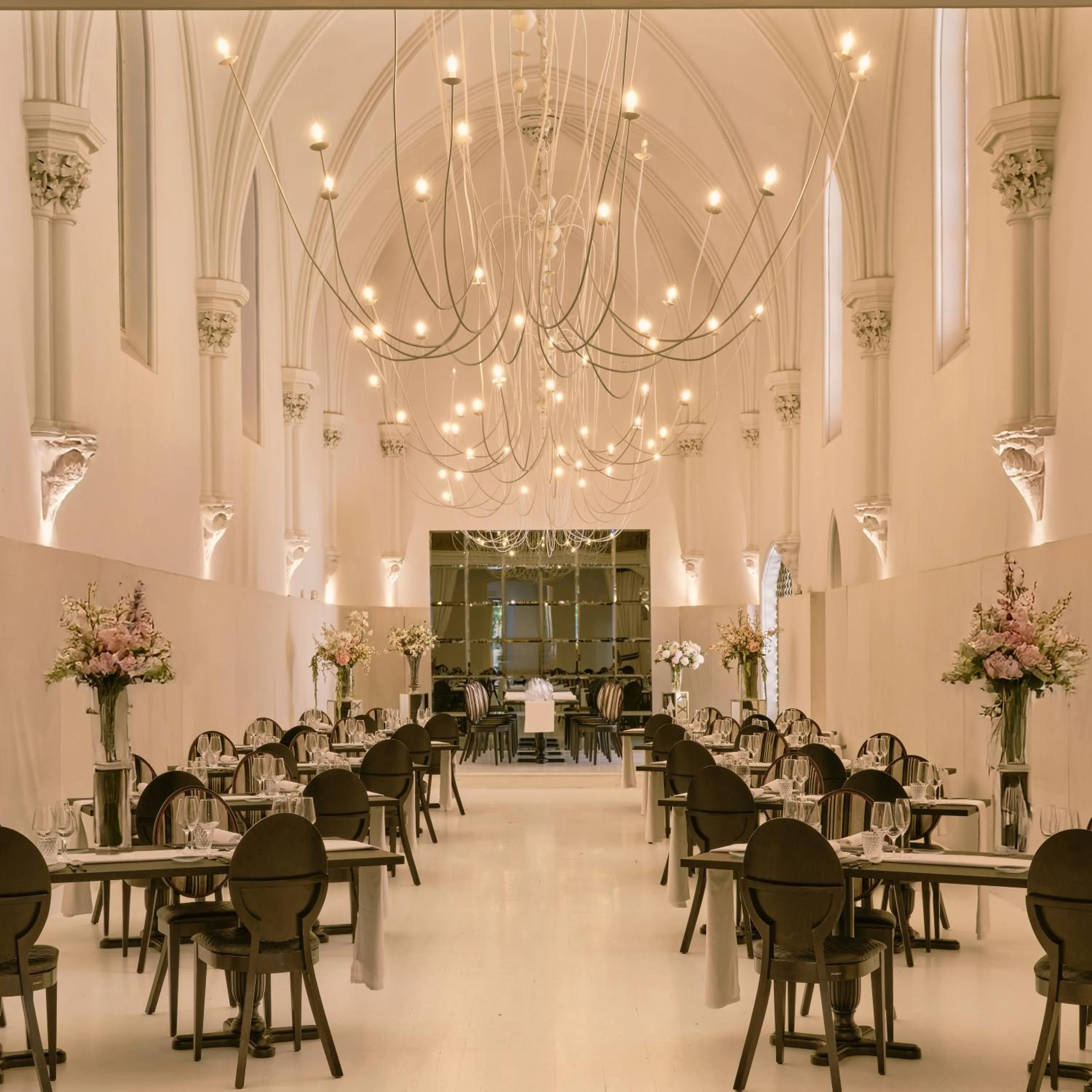 Restaurant/places to eat in Pamplona Catedral Hotel