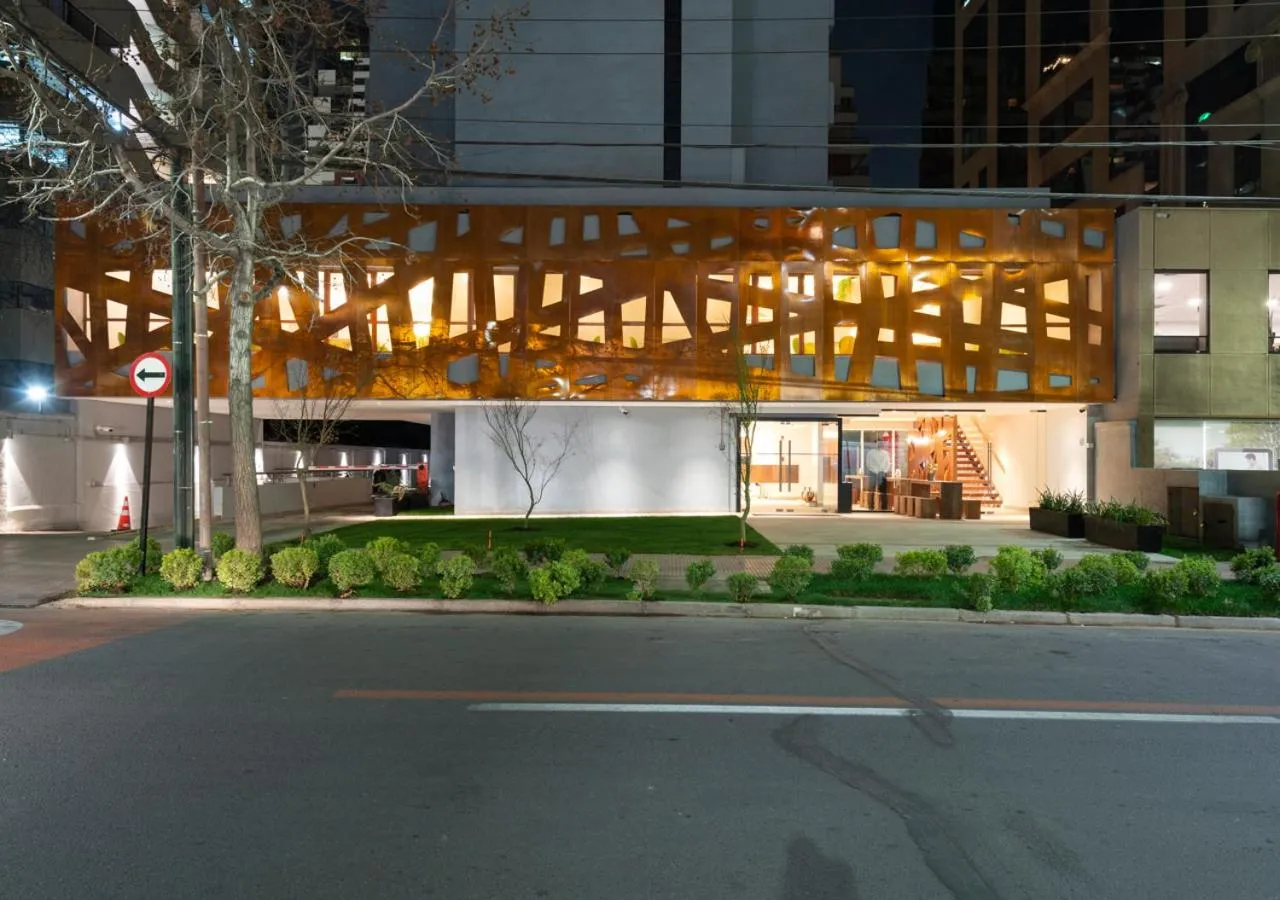 Facade/entrance in 45 by Director