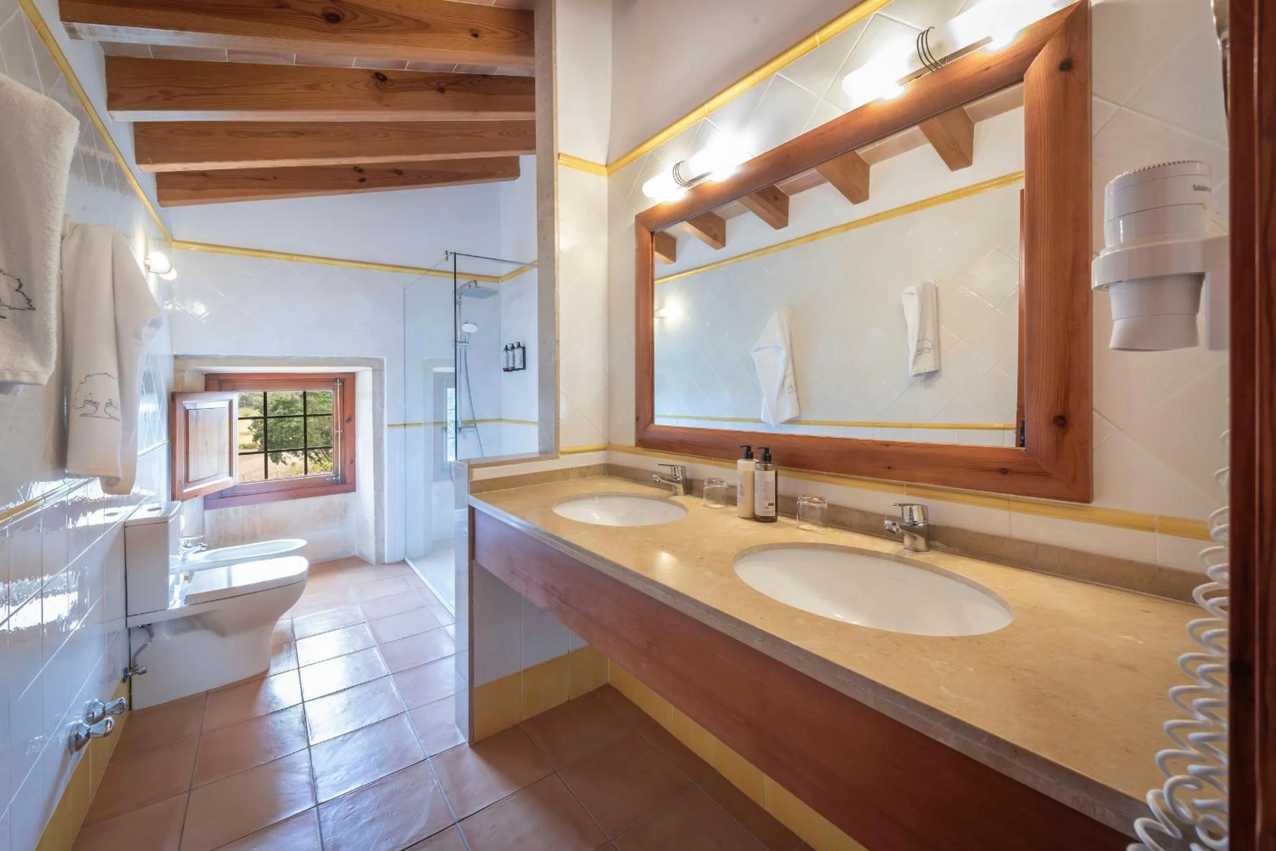 Bathroom in Finca Son Roig by Valentin