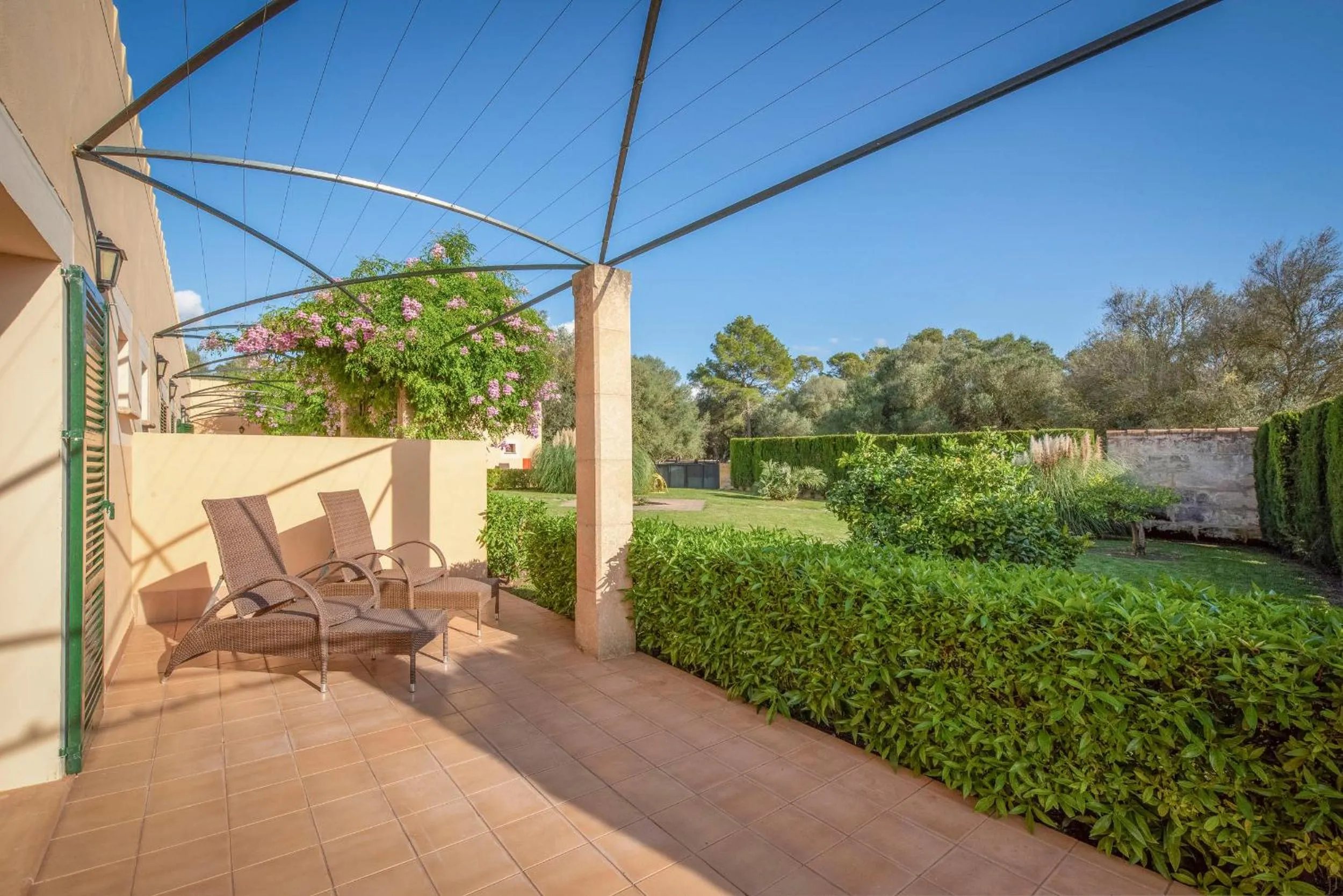Balcony/Terrace in Finca Son Roig by Valentin