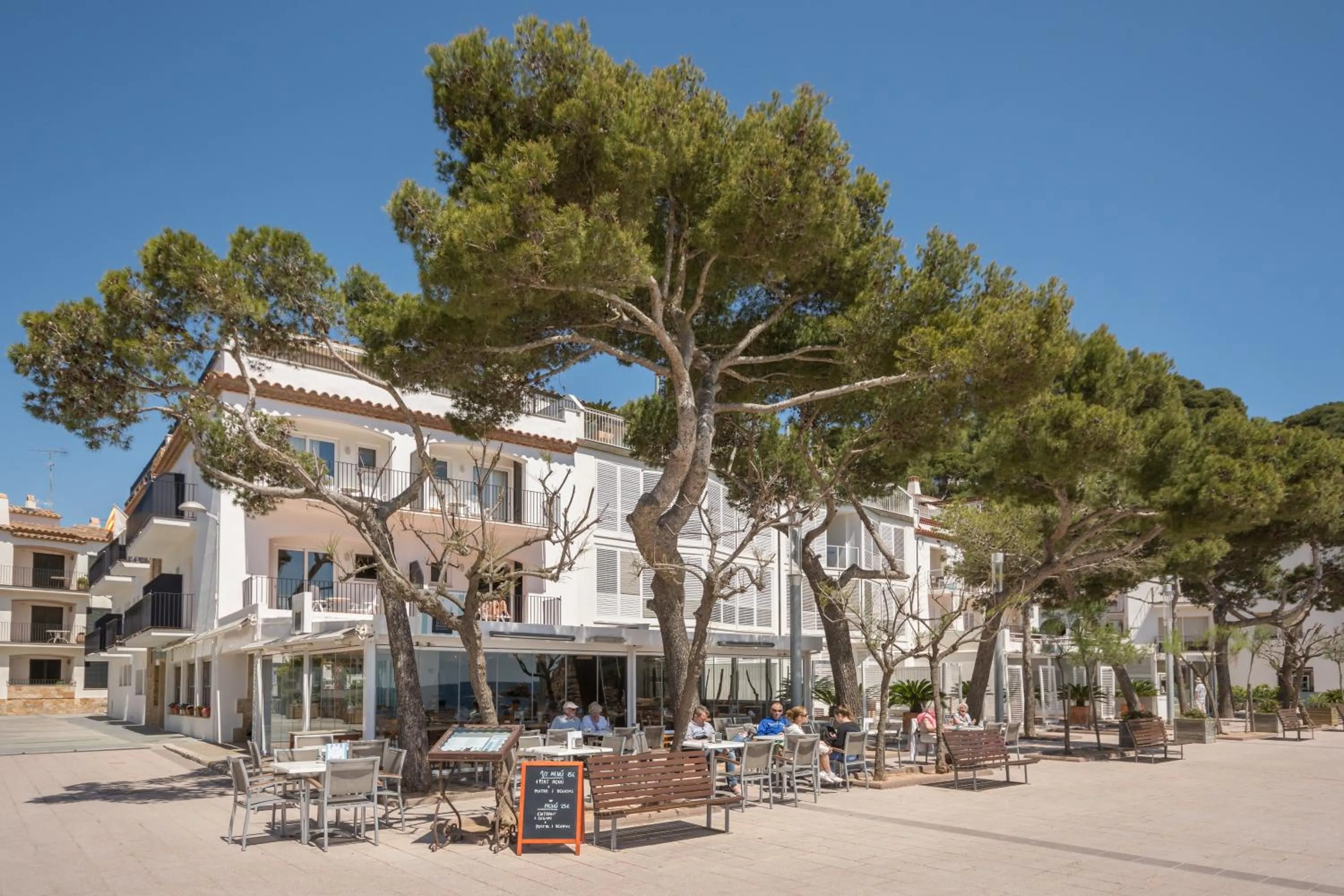 Restaurant/places to eat in Hotel Tamariu