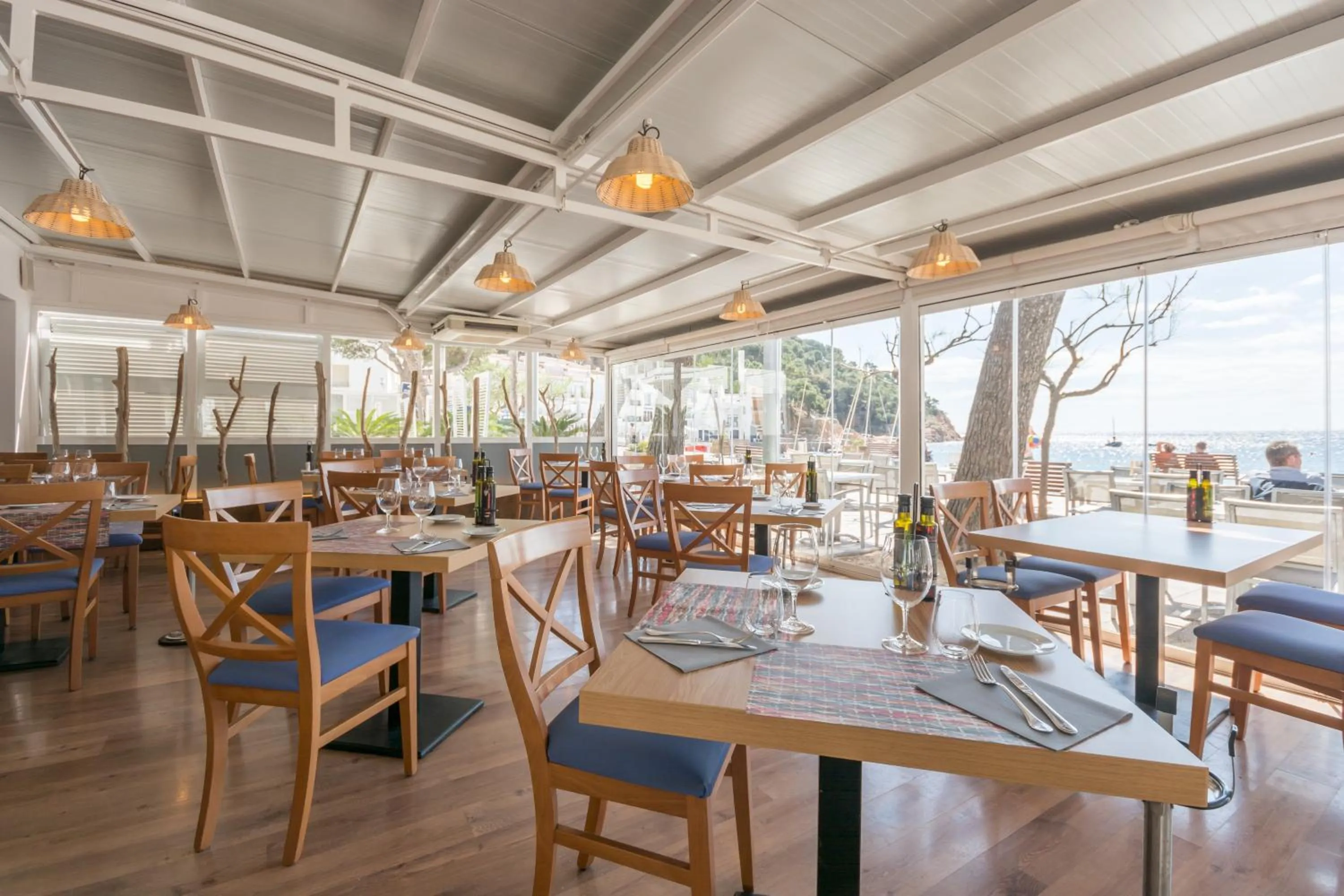 Restaurant/places to eat in Hotel Tamariu