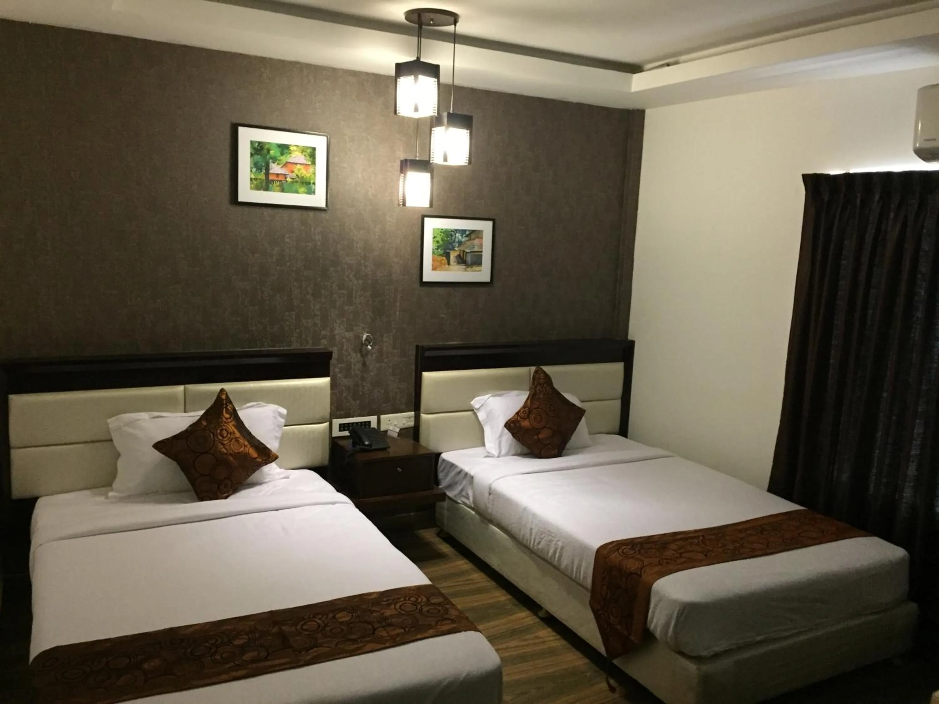 Bedroom, Bed in KGA Elite Continental Hotel