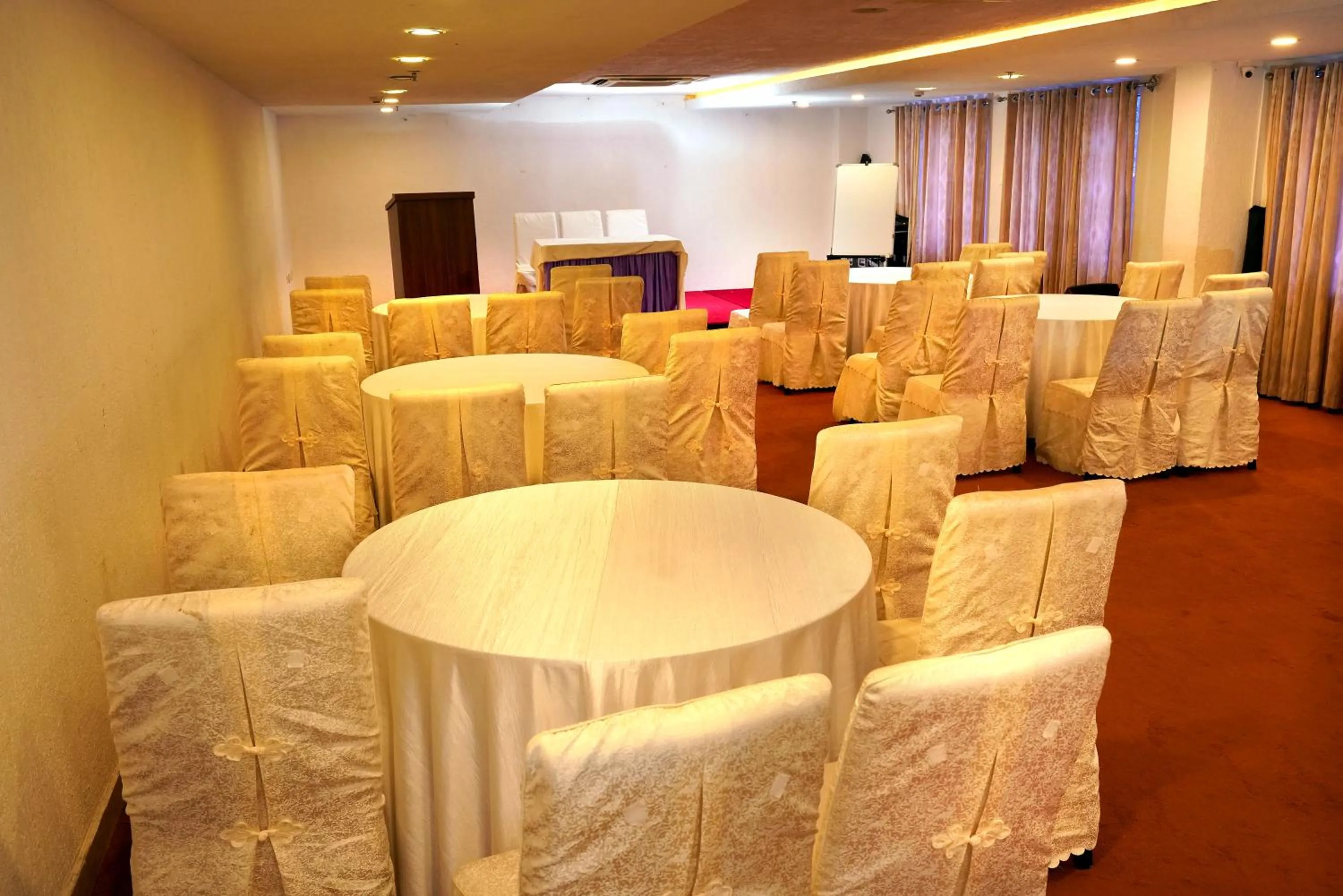 Meeting/conference room in KGA Elite Continental Hotel