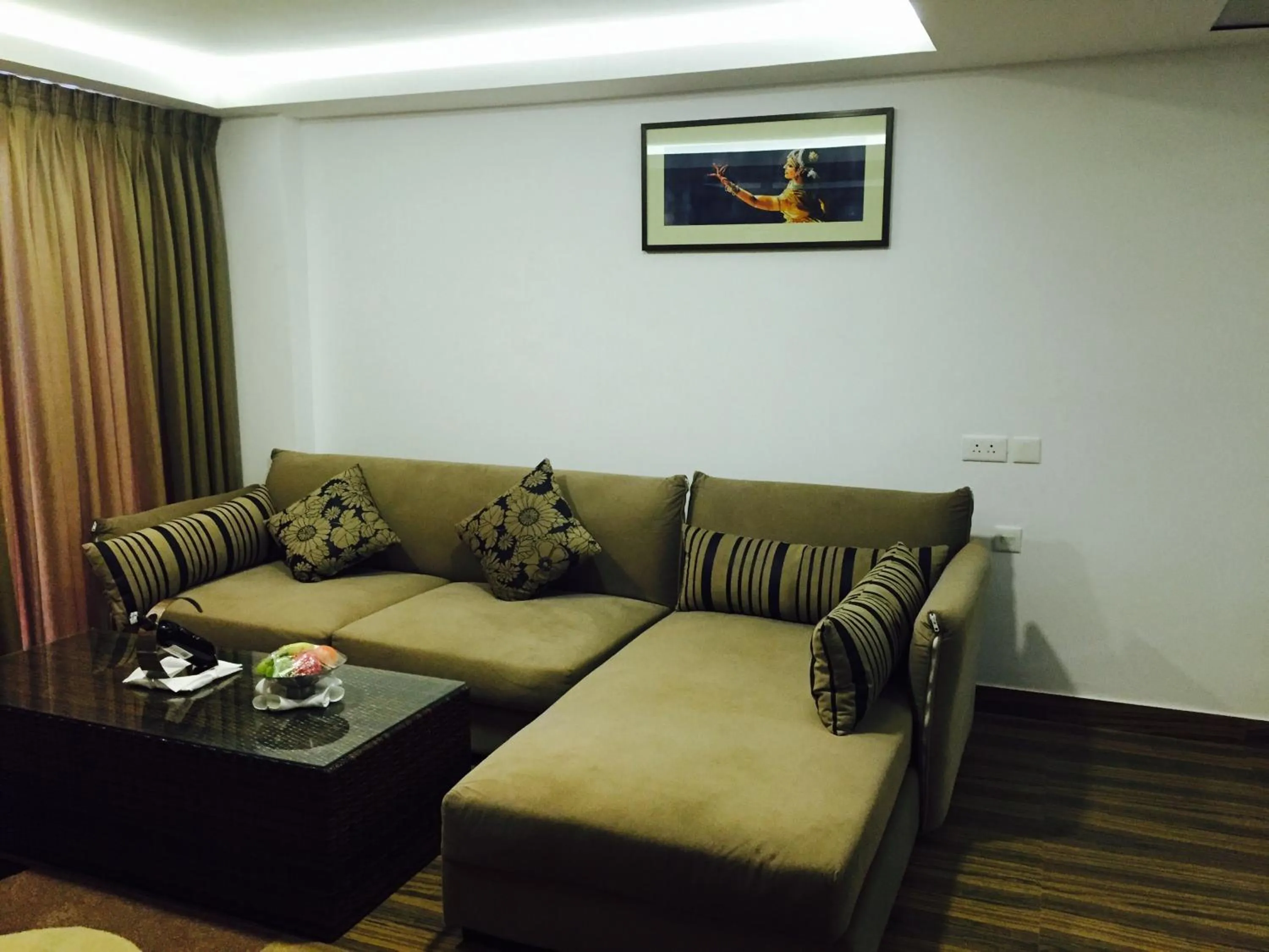 Living room in KGA Elite Continental Hotel