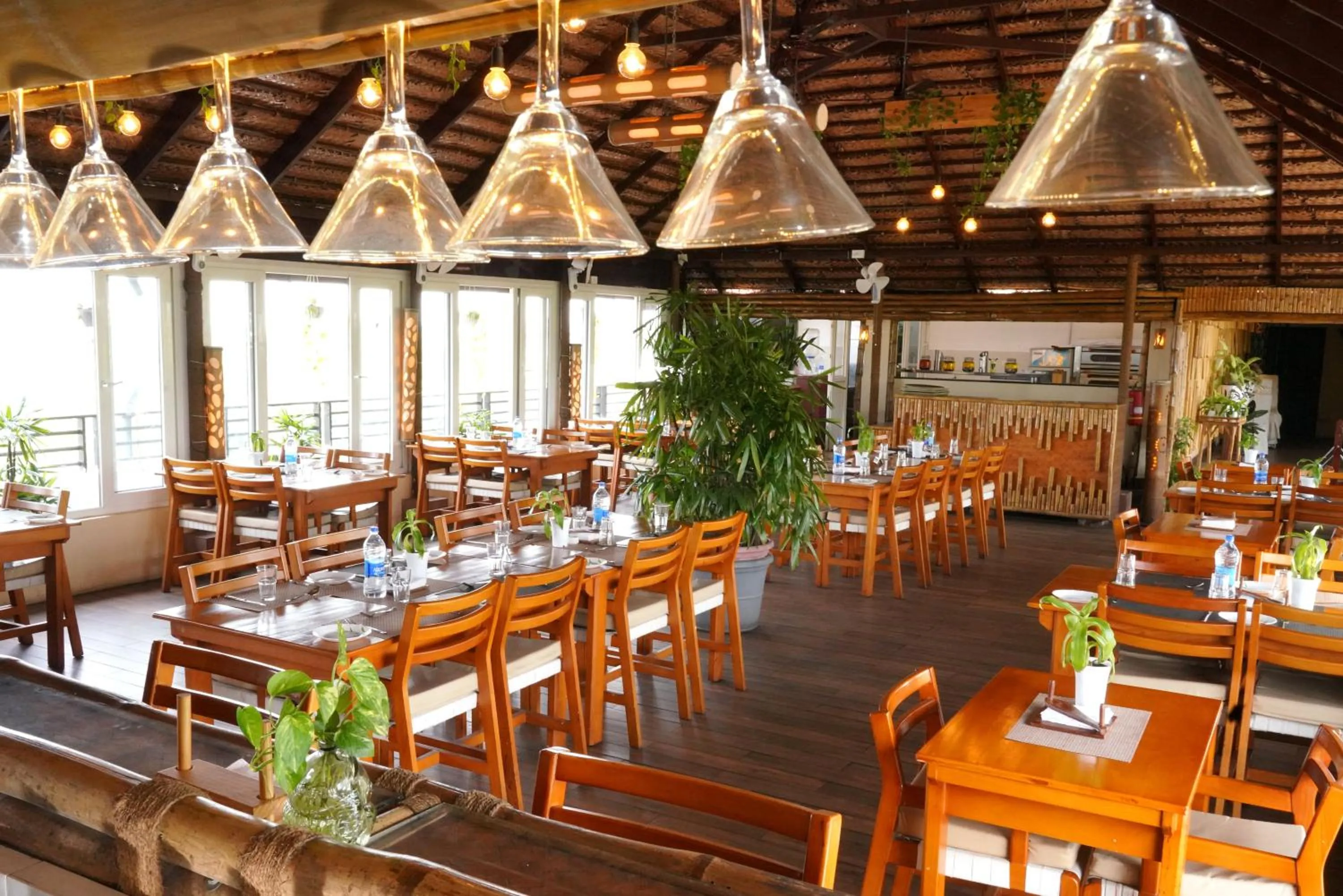 Food and drinks in KGA Elite Continental Hotel