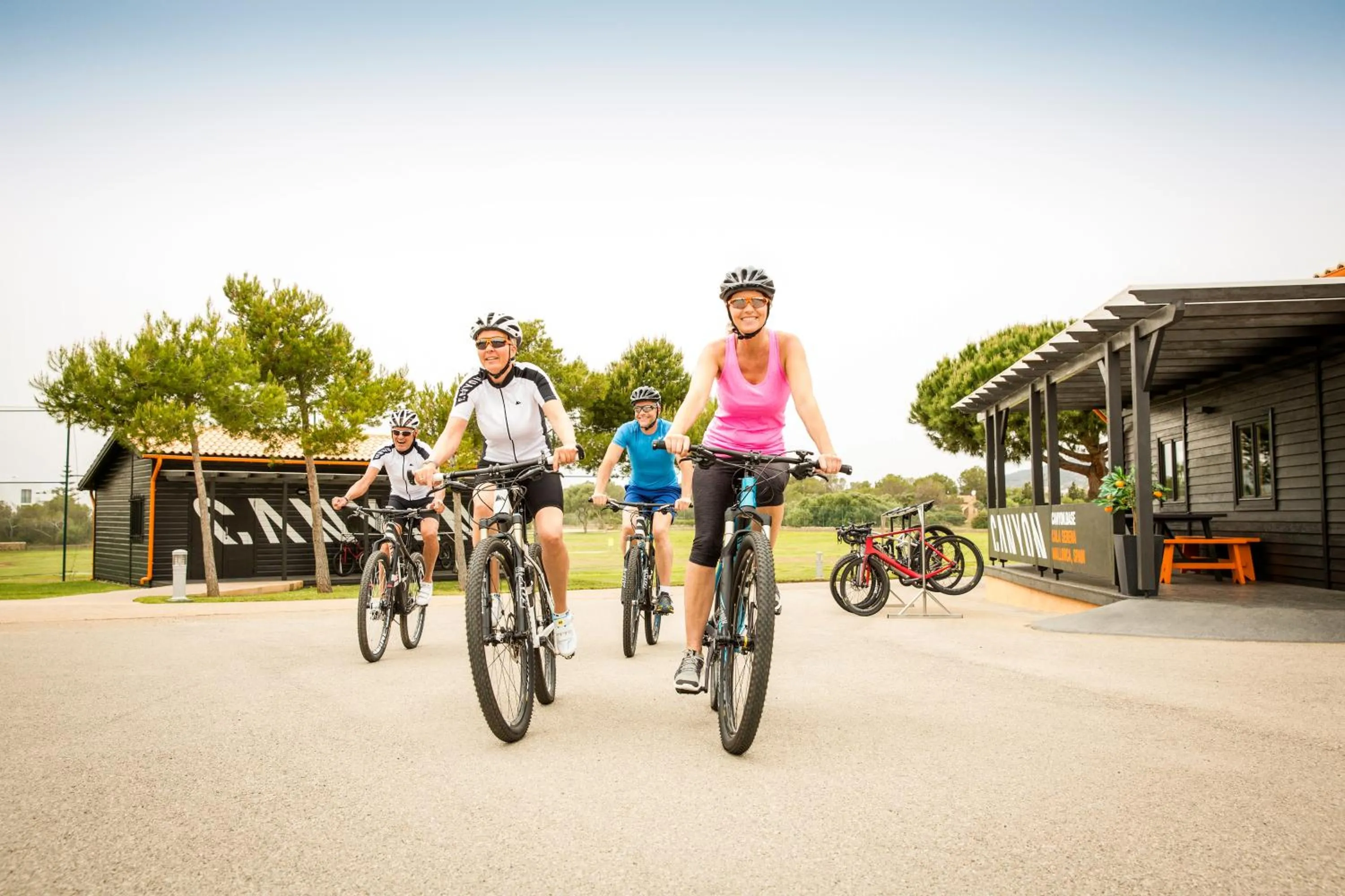 Cycling in ROBINSON Cala Serena