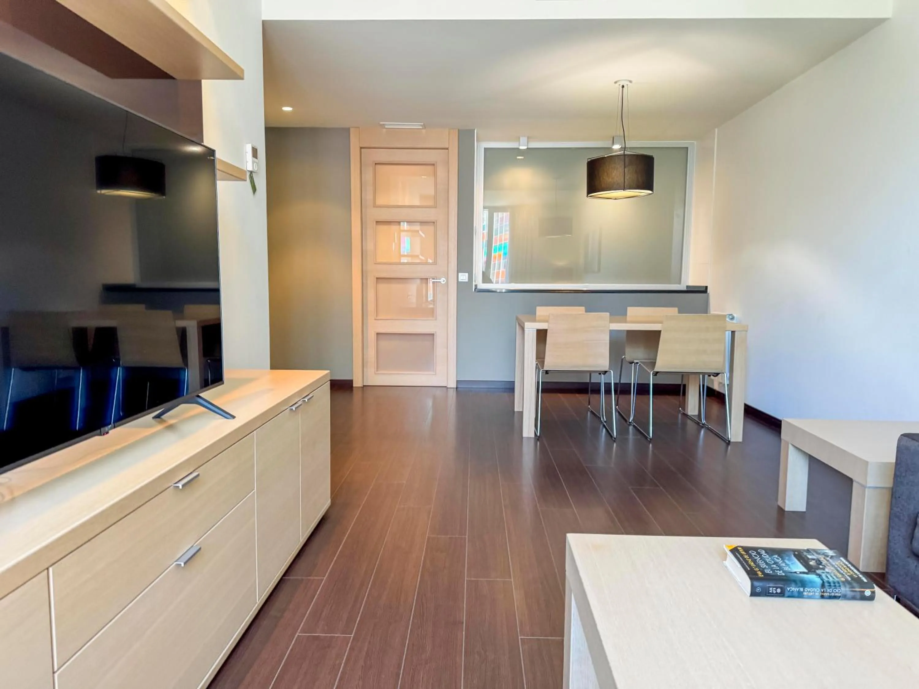 Living room in Hotel Jardines de Uleta Suites