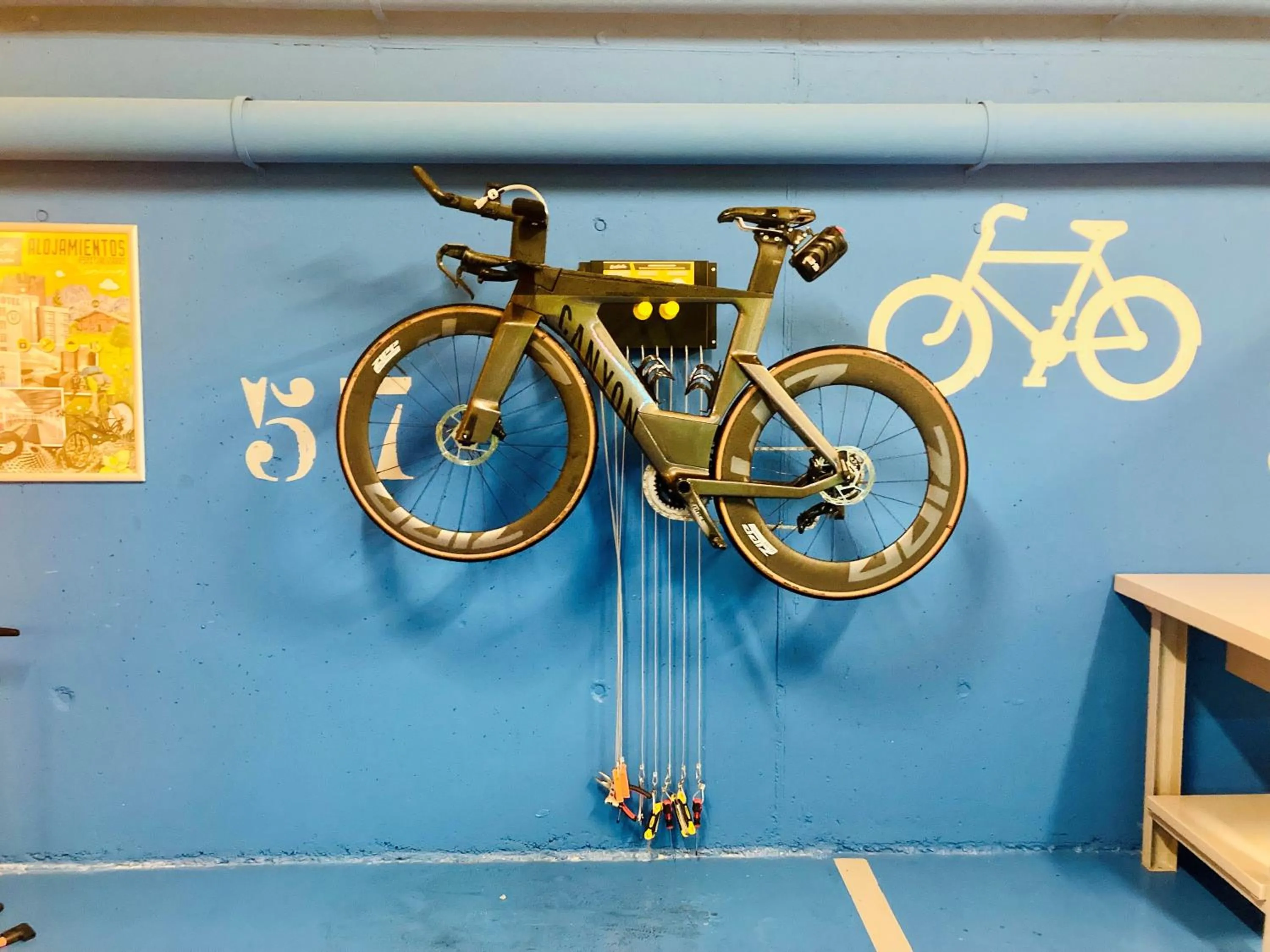 Cycling in Hotel Jardines de Uleta Suites