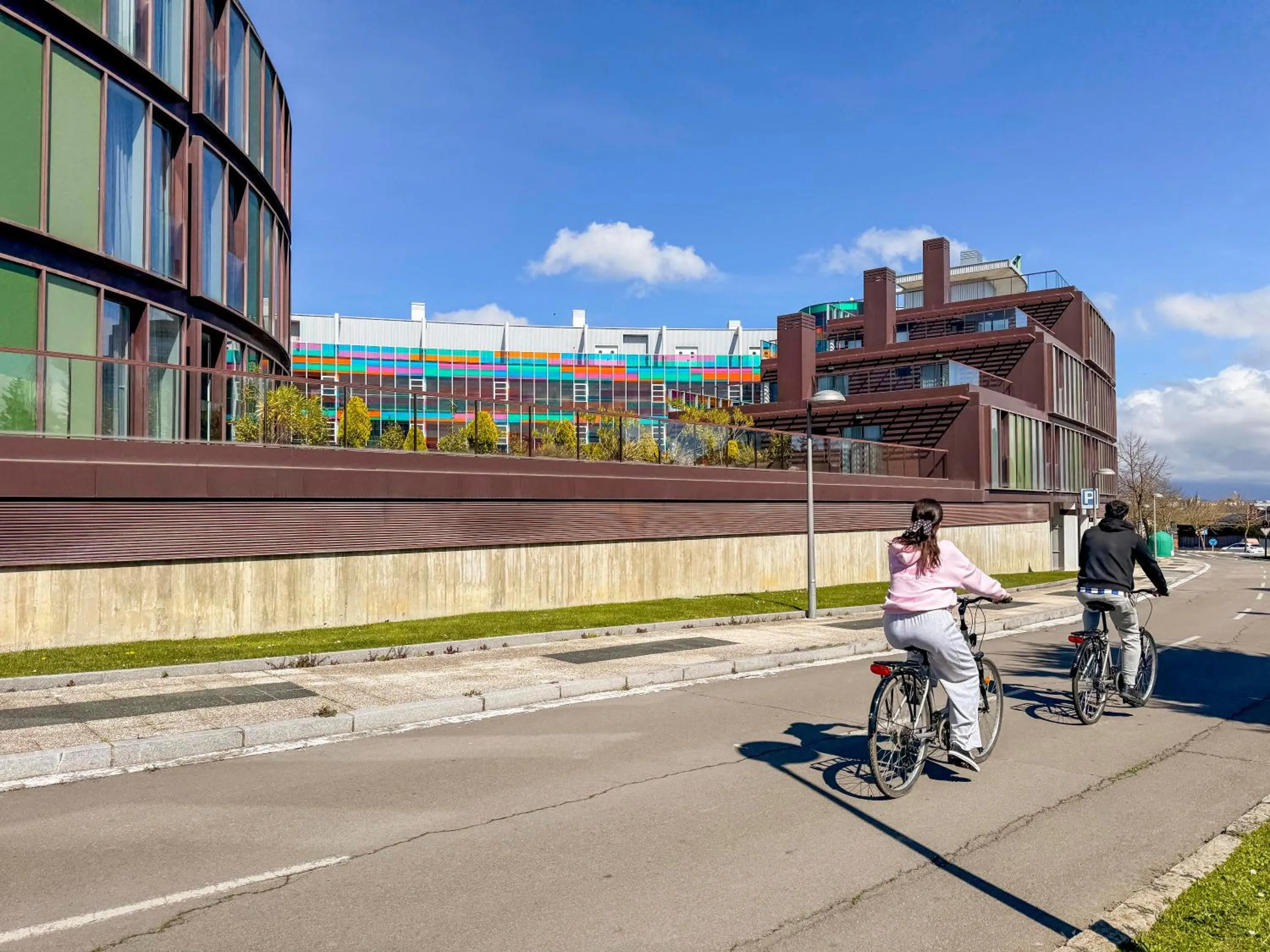 Cycling in Hotel Jardines de Uleta Suites
