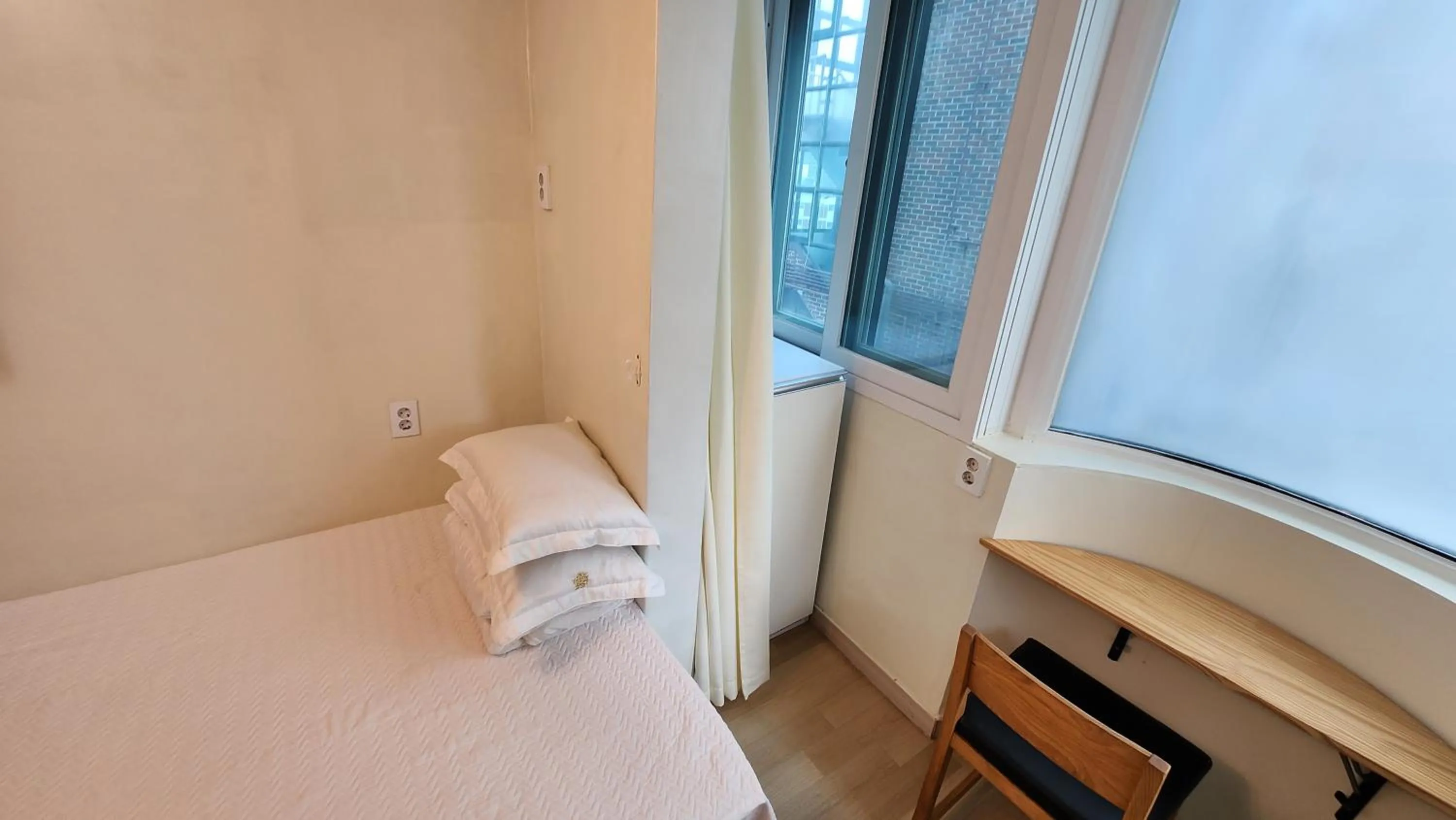 Bed in Seoul Tower Ville