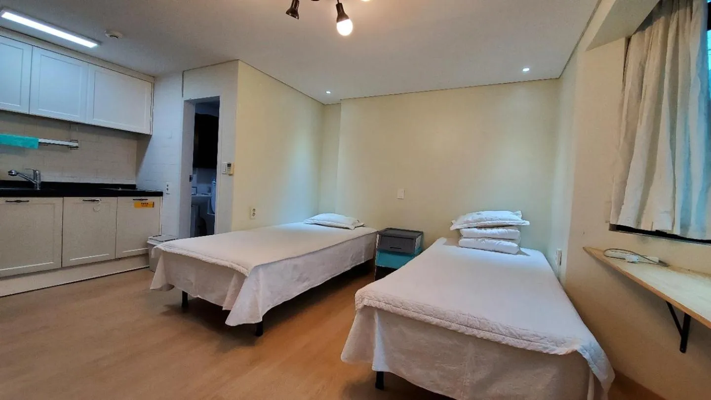 Bed in Seoul Tower Ville