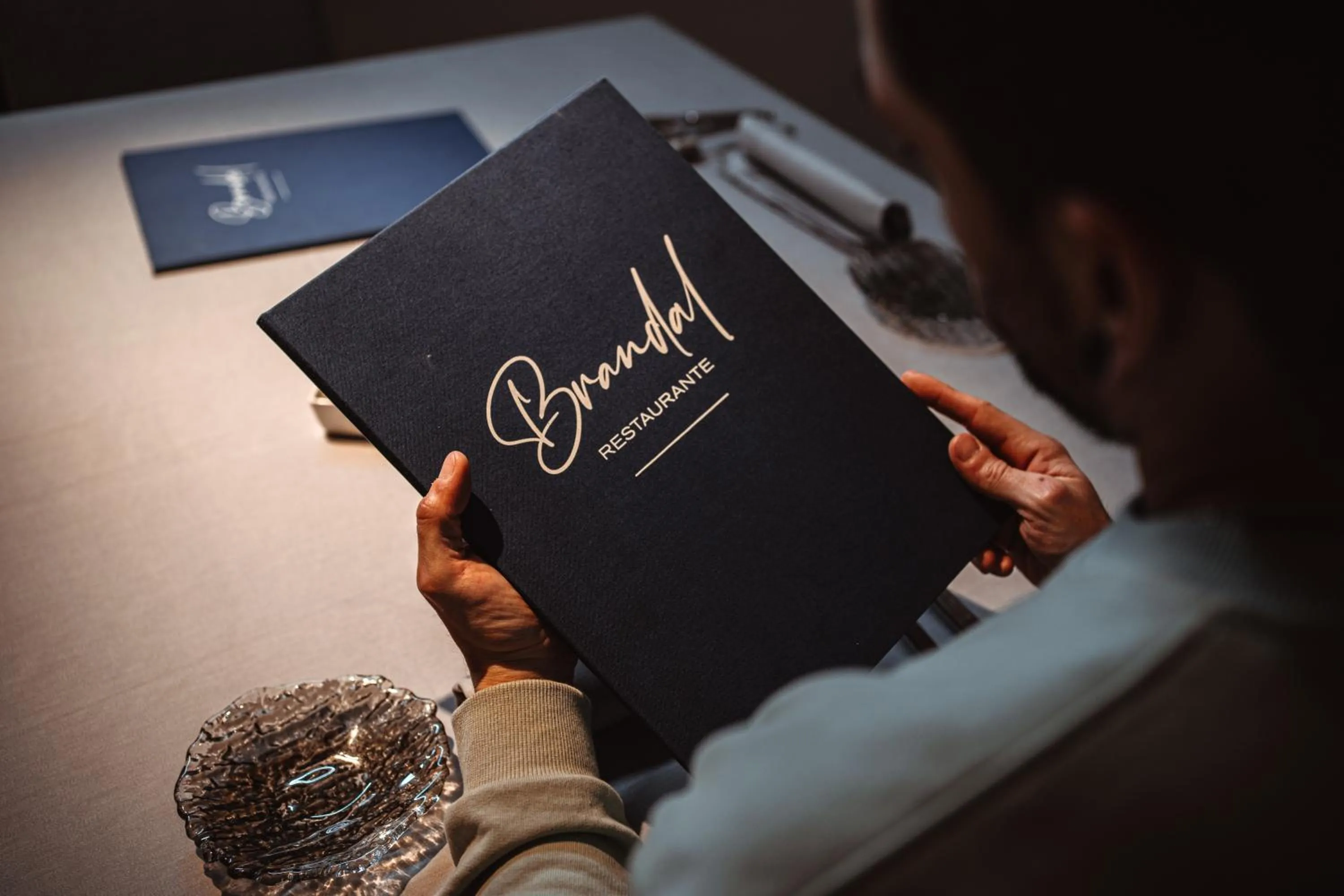 Restaurant/places to eat in Hotel Scala