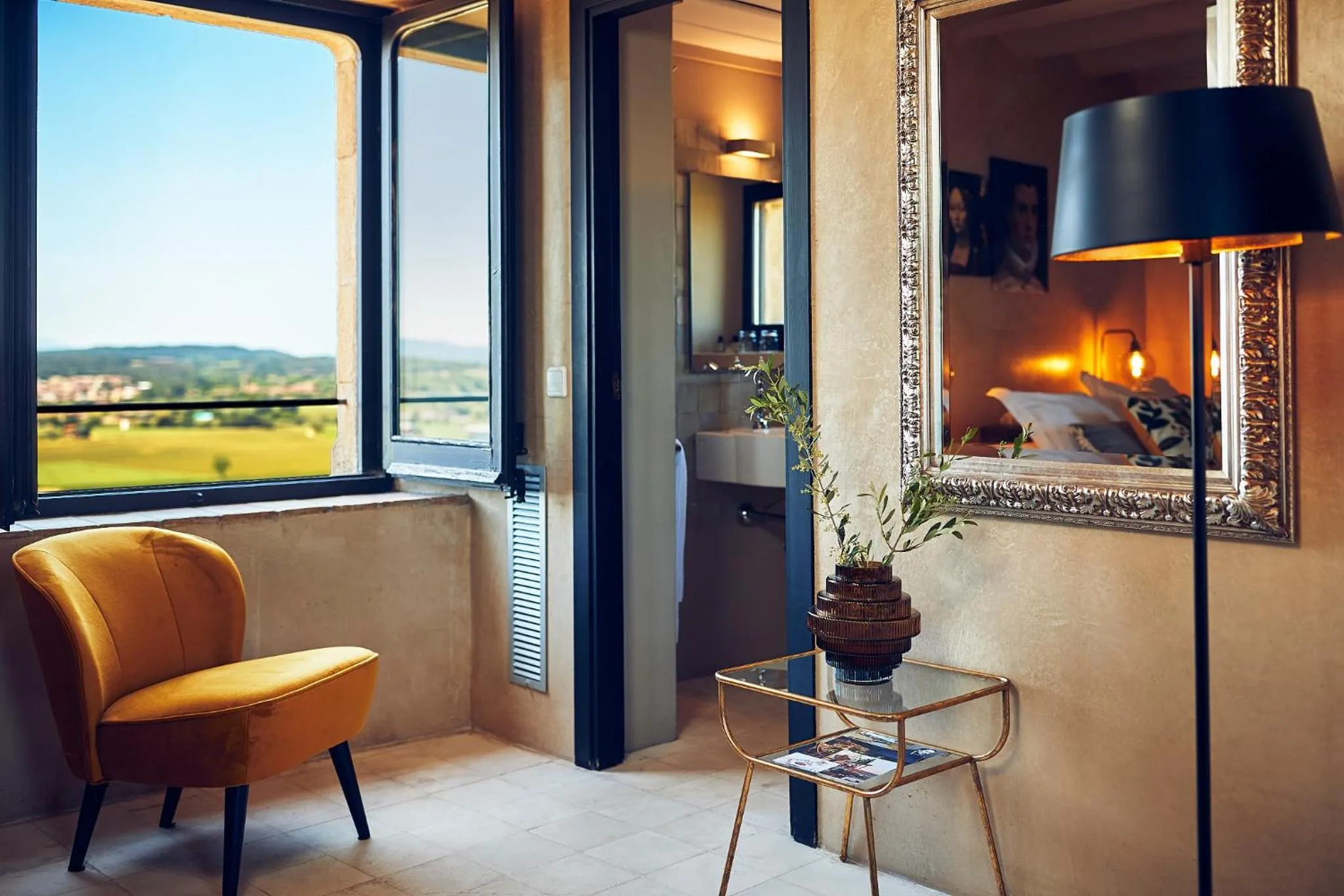 Bathroom in Hotel Castell d'Emporda