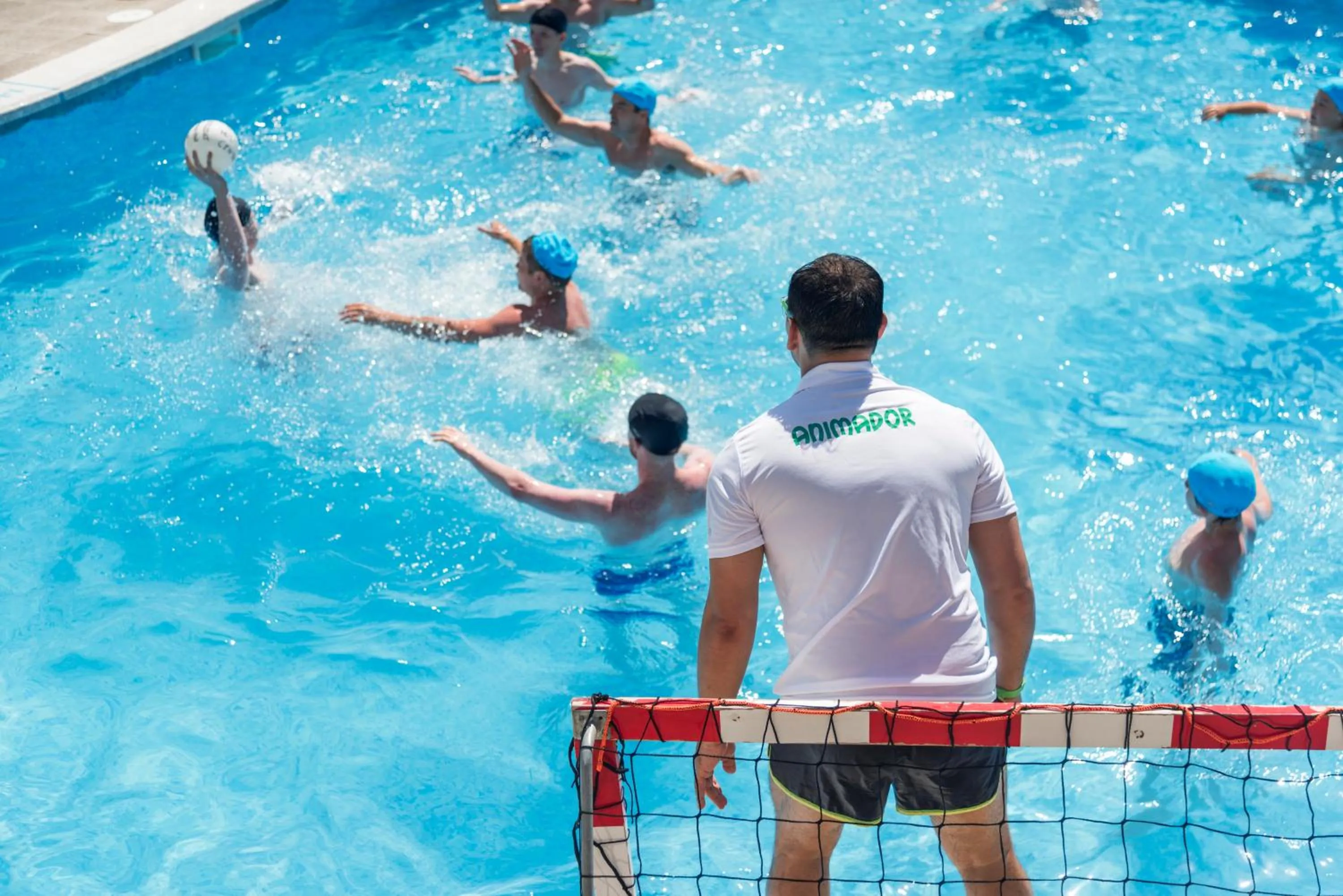 Swimming pool in Aparthotel Cye Holiday Centre