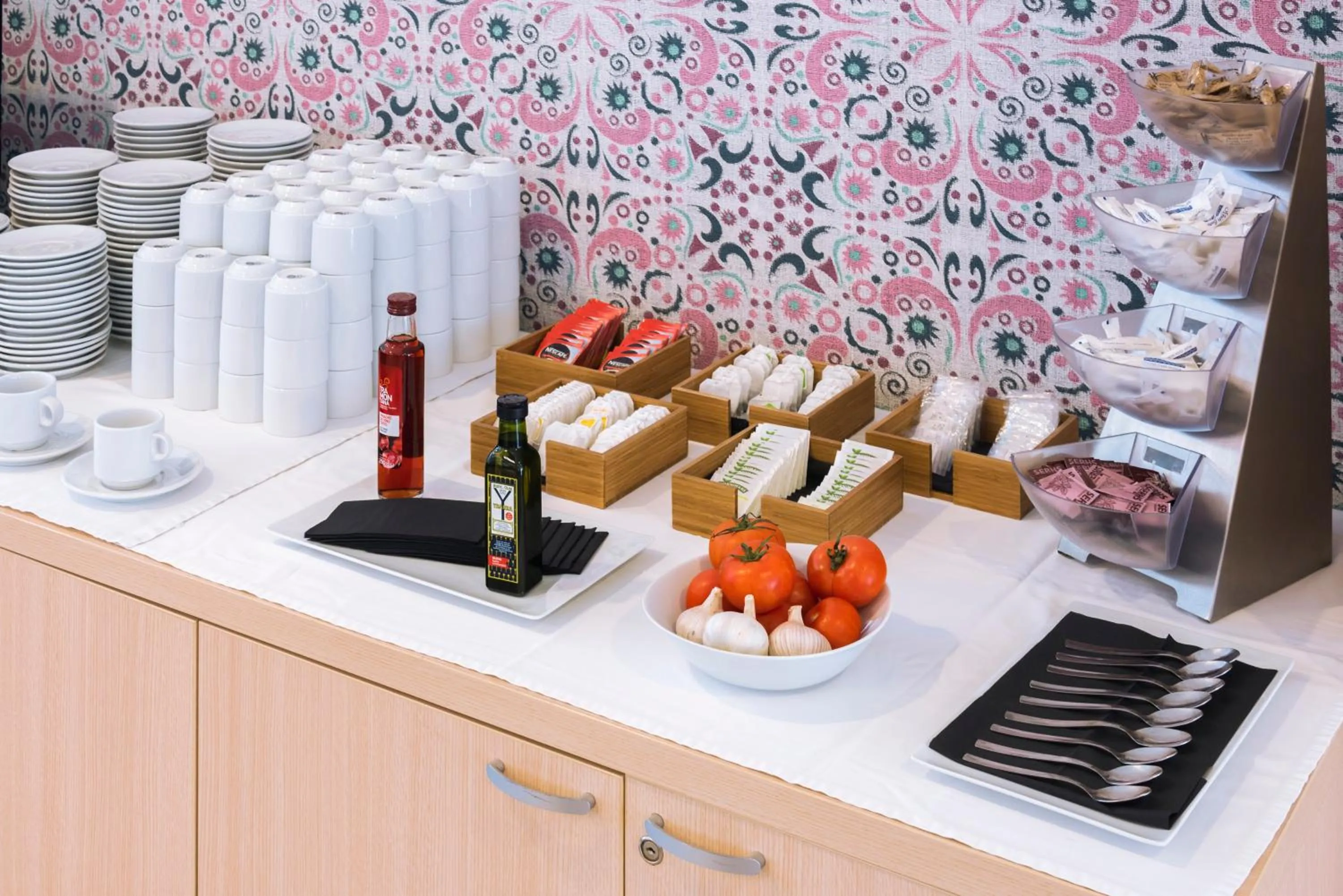 Restaurant/places to eat in Aparthotel Cye Holiday Centre