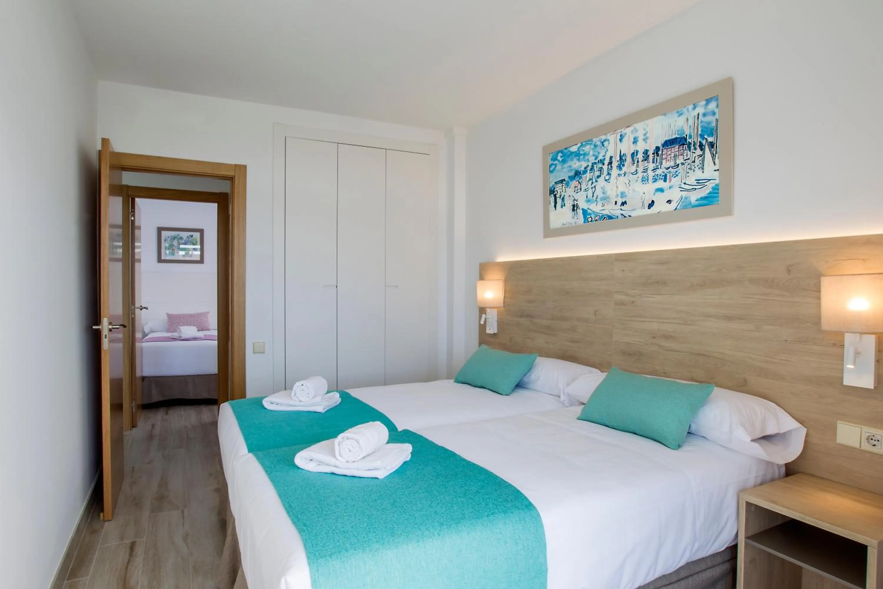 Bedroom, Bed in Aparthotel Cye Holiday Centre