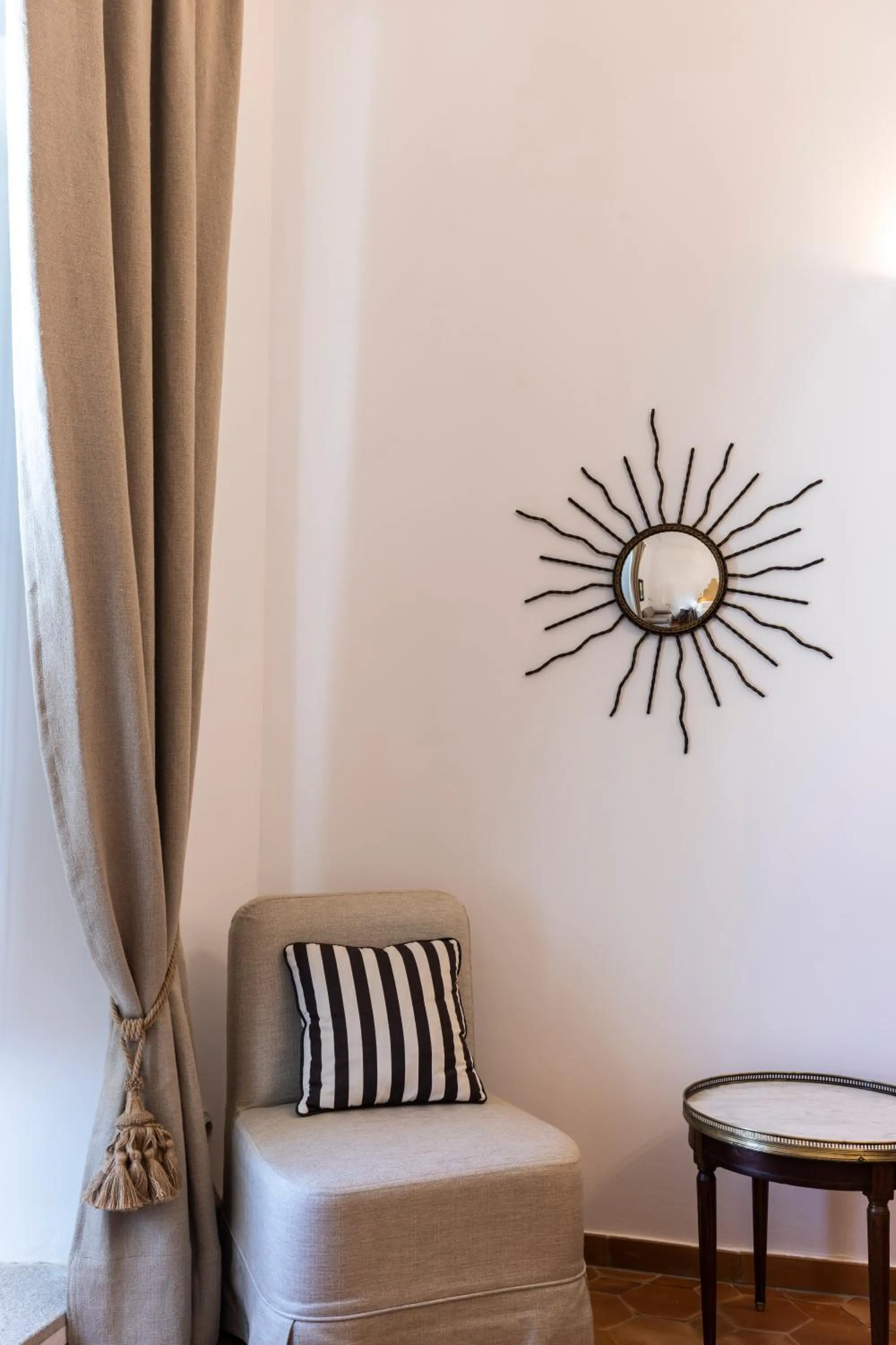 Decorative detail in Casa Pizarro Hotel