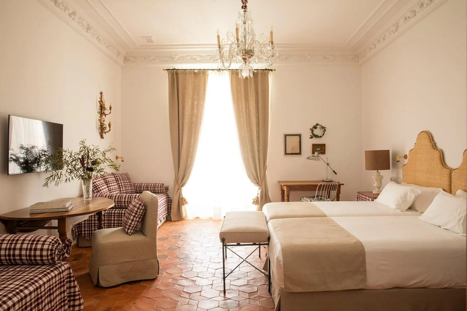 Photo of the whole room, Bed in Casa Pizarro Hotel