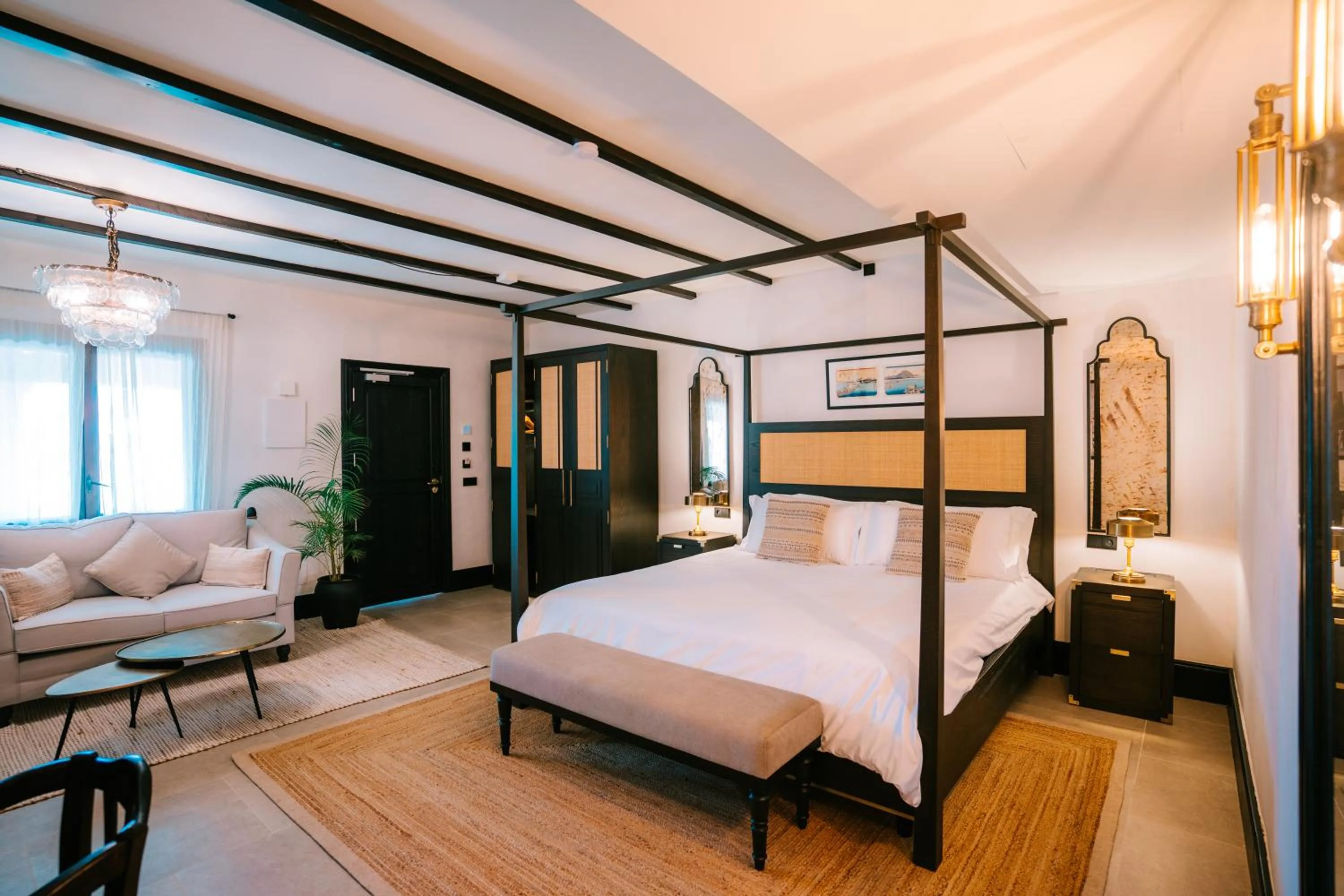 Photo of the whole room, Bed in Hotel Son Molí Country House